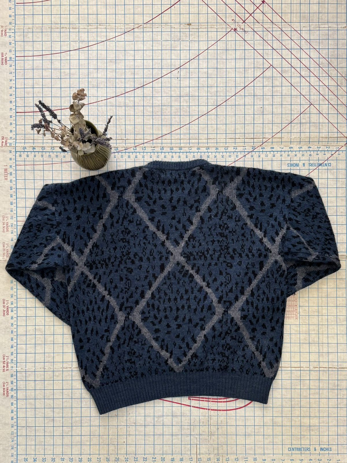Method × Vintage Vintage Method Argyle Animal Print Knit Sweater Size Large Size US L / EU 52-54 / 3 - 7 Thumbnail