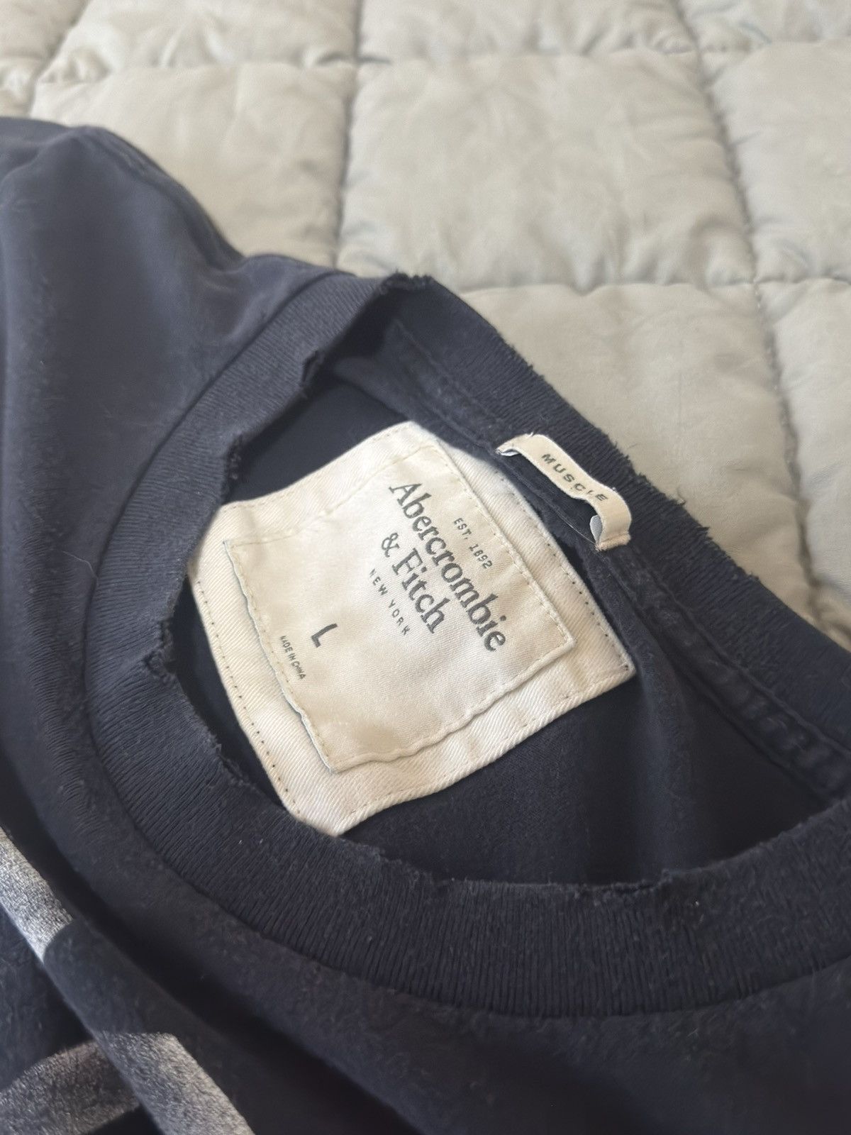 Abercrombie & Fitch Y2K Abercrombie & Fitch Tee Size US M / EU 48-50 / 2 - 2 Thumbnail