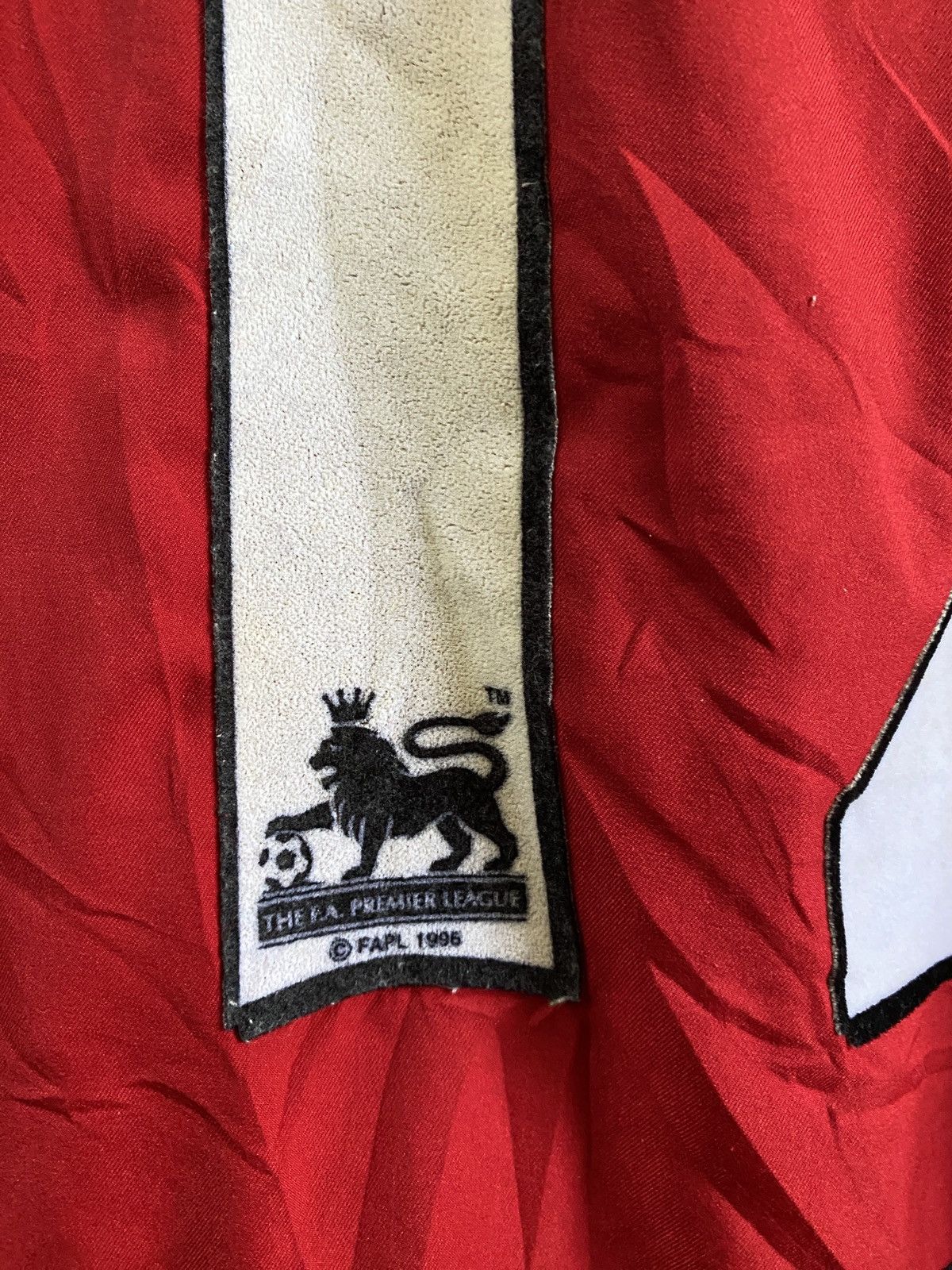 Vintage Vintage 90s Manchester Unite Nike EPL Jersey Premier League Size US L / EU 52-54 / 3 - 14 Thumbnail
