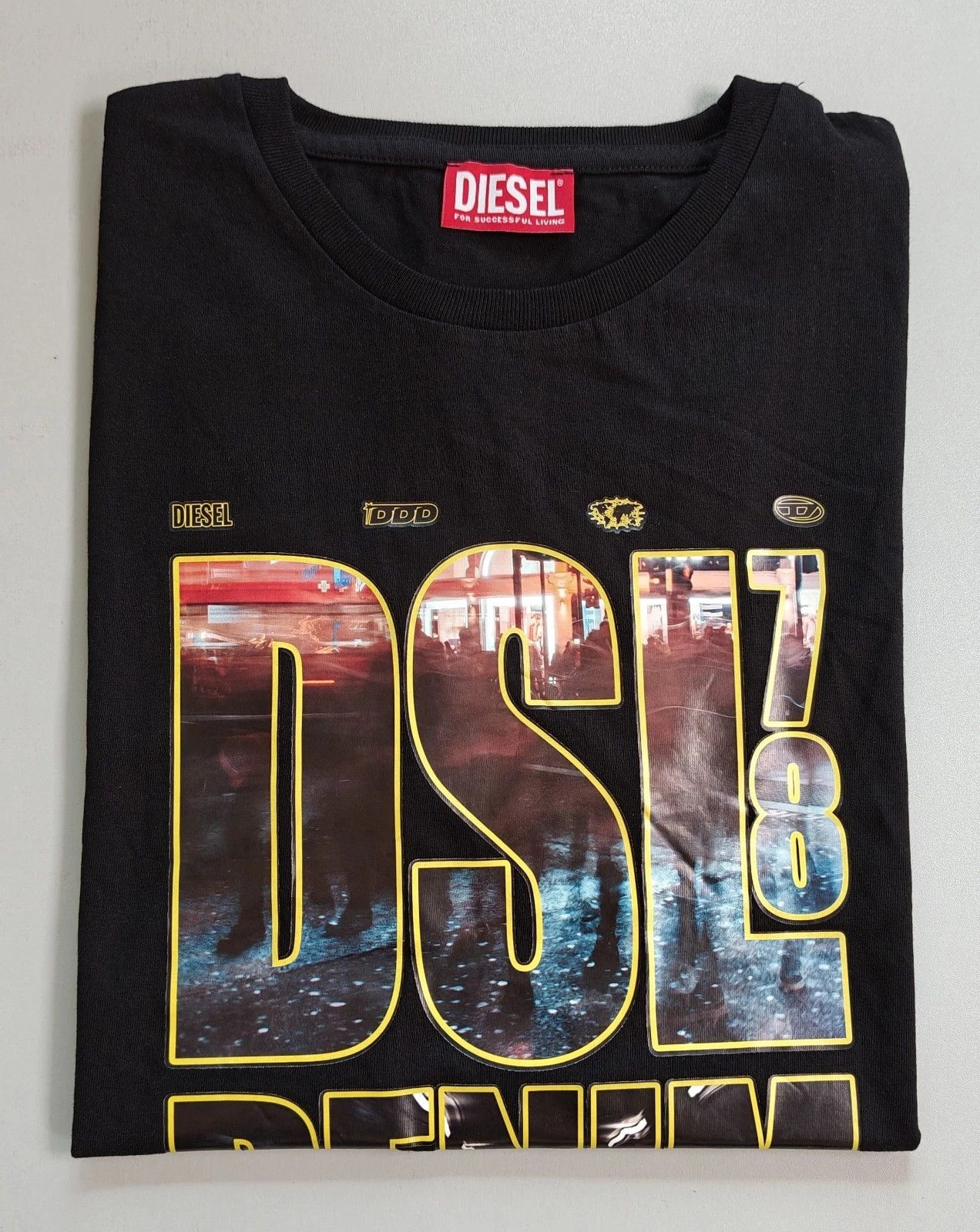 Diesel DIESEL Black T-shirt with DSL 78 Denim print T 4154 Size US L / EU 52-54 / 3 - 1 Thumbnail