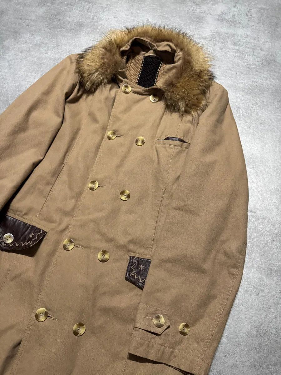 Roberto Cavalli 2000s Roberto Cavalli Fur Collar Beige Long Jacket Size US M / EU 48-50 / 2 - 4 Thumbnail