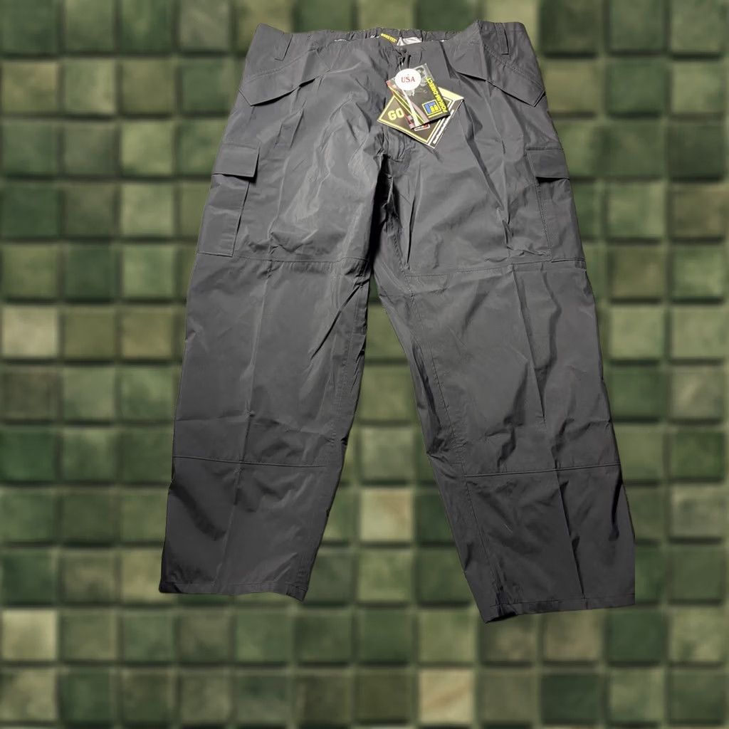 Vintage Forum Industries Gore Tex Pants Mens 2XL Black Shell Zip Ankle NEW NWT Size US 39 - 1 Thumbnail