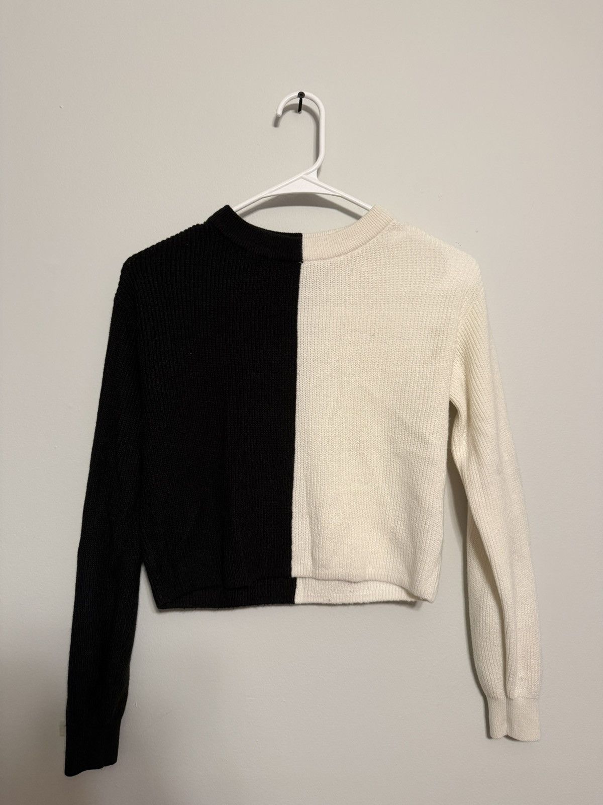H&M H&M Black & White Sweater Long Sleeve Knit Pullover Size XL / US 12-14 / IT 48-50 - 2 Thumbnail
