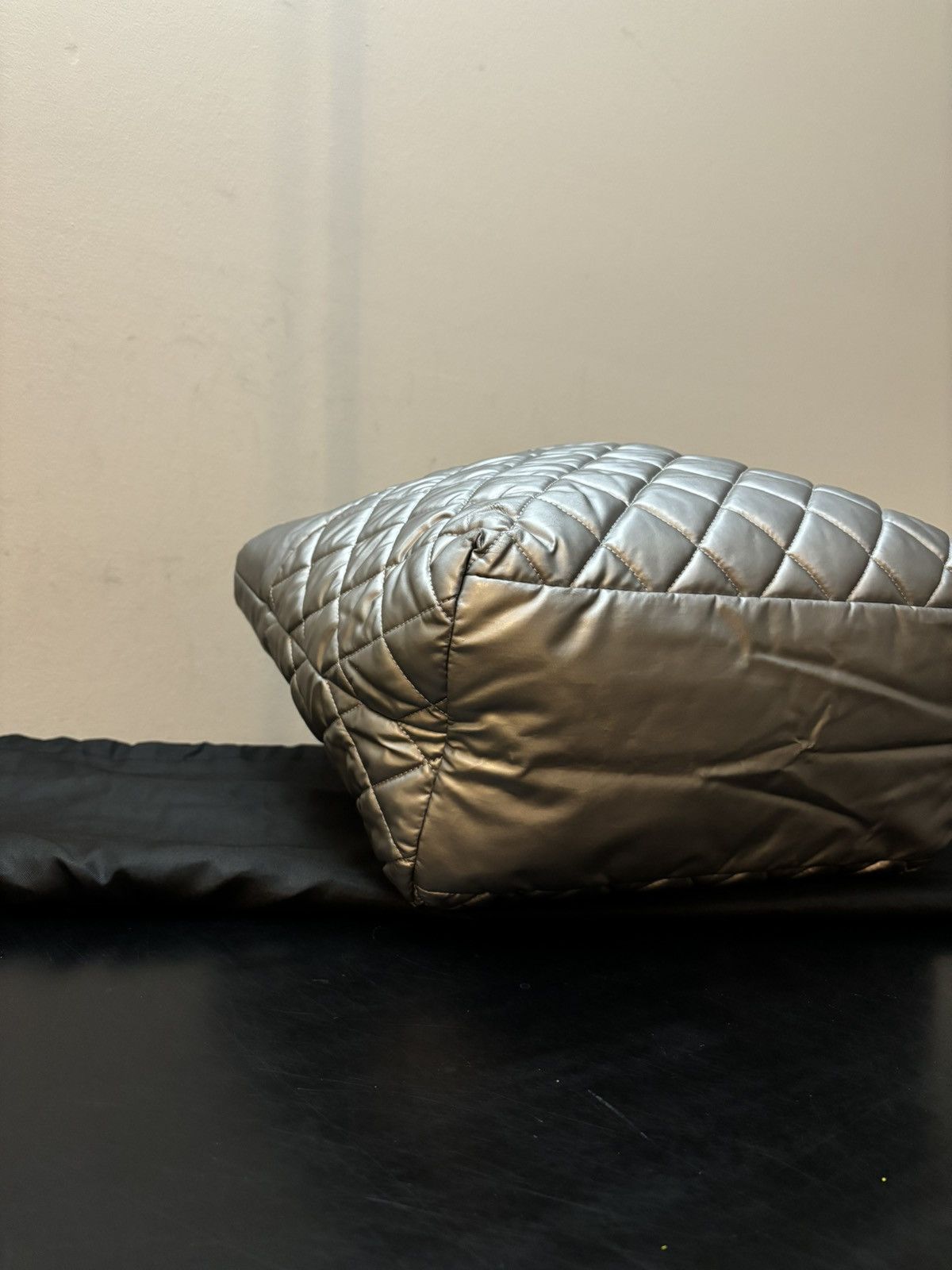 Chanel Chanel Coco Cocoon Leather Hand Bag Grey Size ONE SIZE - 8 Thumbnail