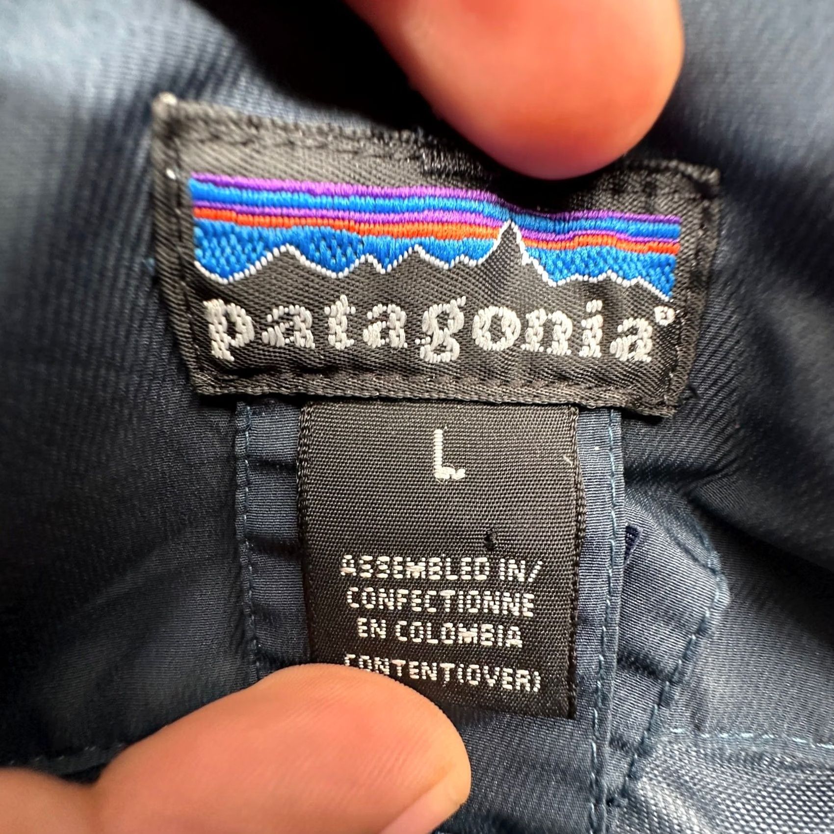 Patagonia VINTAGE Patagonia Jacket Mens Large Blue Polyester Hooded Zip Essenshell 83661 Size US L / EU 52-54 / 3 - 3 Thumbnail