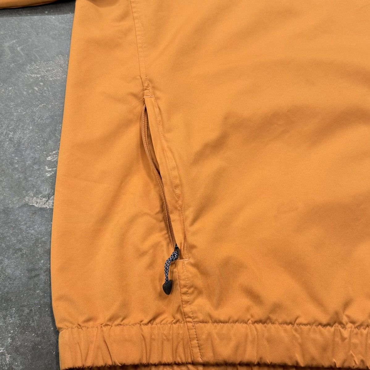 Nike Nike Mini Swoosh Pullover Windbreaker Jacket Size US L / EU 52-54 / 3 - 5 Thumbnail