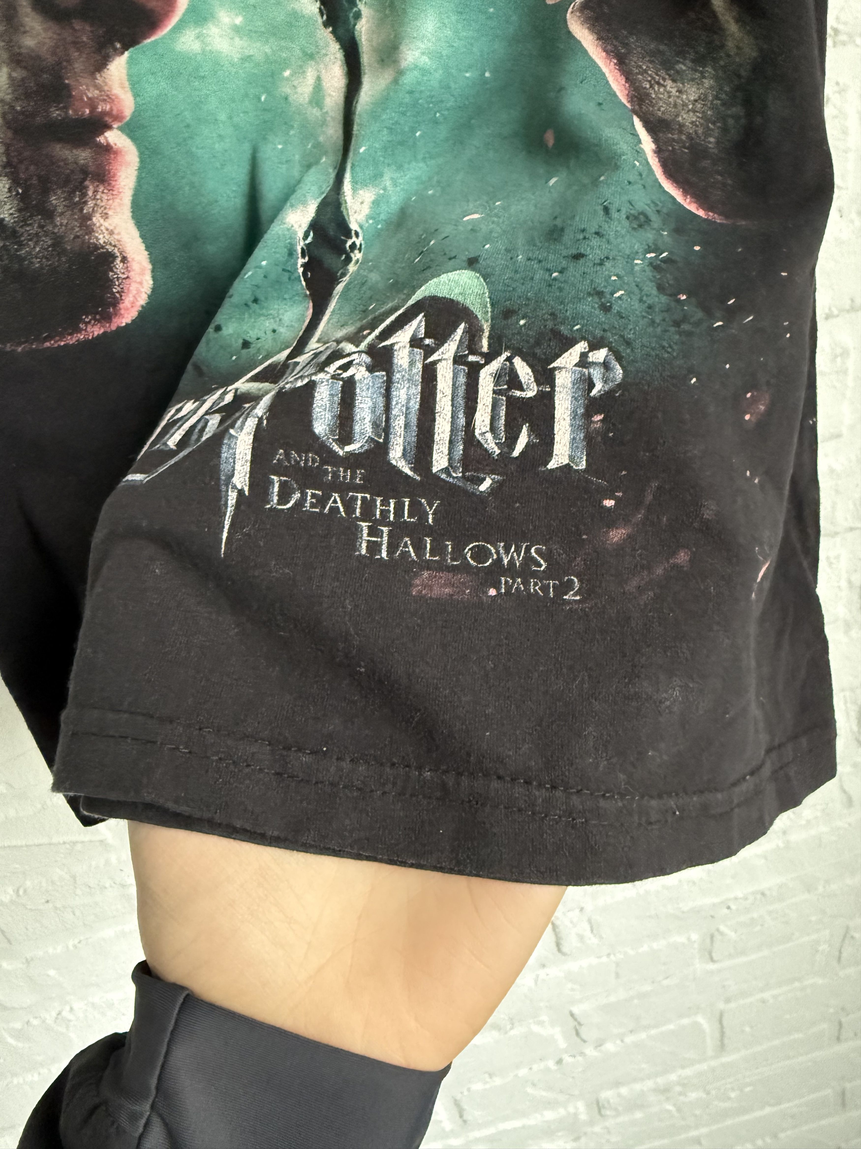 Cartoon Network Vintage 2014 Harry Potter and The Deathly Hallows 2 t-shirt Size US M / EU 48-50 / 2 - 5 Thumbnail