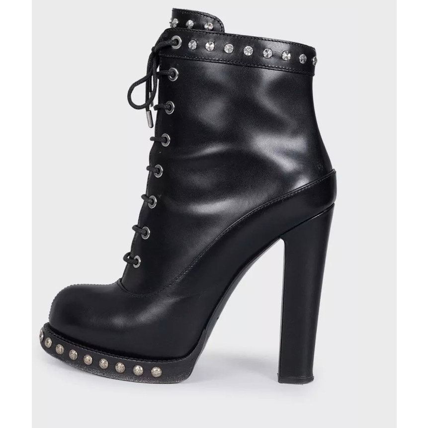 Alexander McQueen Alexander McQueen Black Leather Ankle Boots Sz.39 Size US 8 / IT 38 - 1 Thumbnail