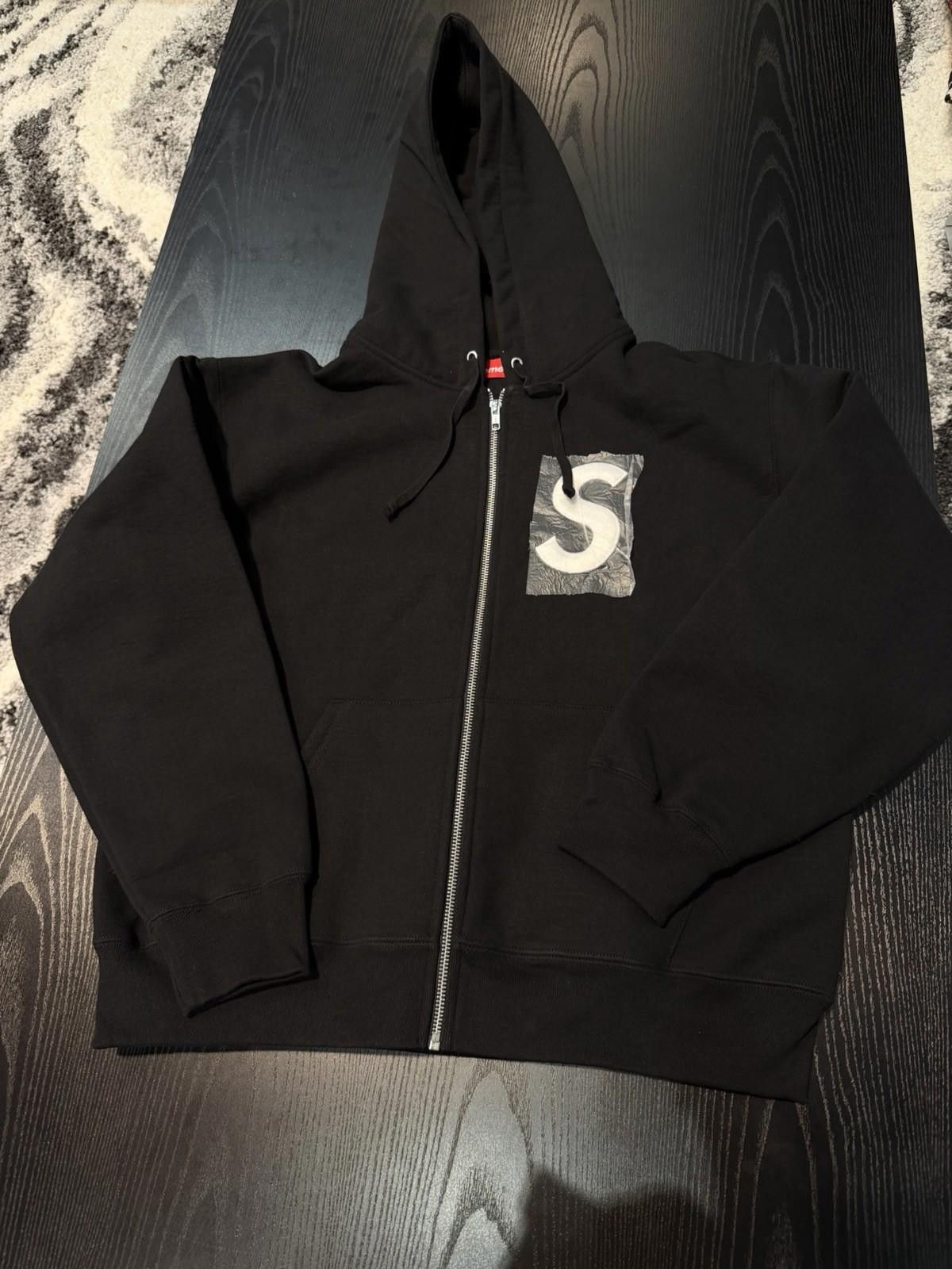 Supreme Supreme S Logo Zip Up Hooded Sweatshirt Black (Small) NEW Size US S / EU 44-46 / 1 - 1 Thumbnail