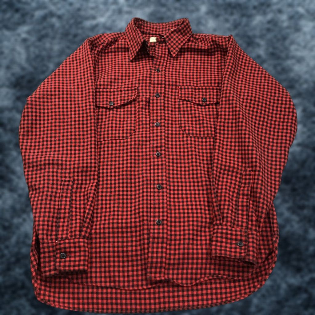 Vintage VINTAGE L.L. Bean Shirt Mens M 15 15 1/2 Red Black Buffalo Plaid Flannel 90s Size US M / EU 48-50 / 2 - 1 Thumbnail