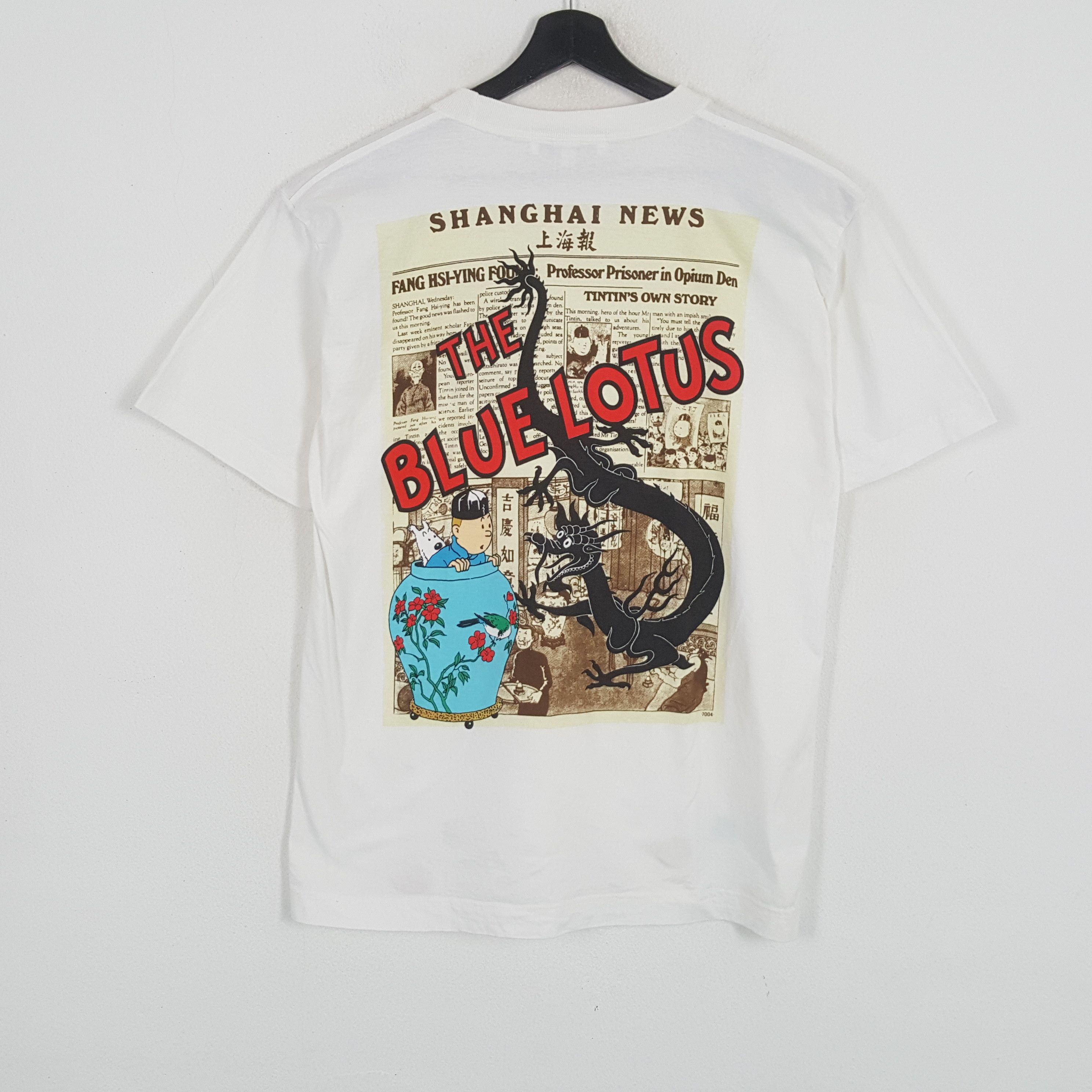 Vintage THE Adventures Of Tintin BLUE LOTUS Cartoon Tshirt Size US L / EU 52-54 / 3 - 1 Thumbnail