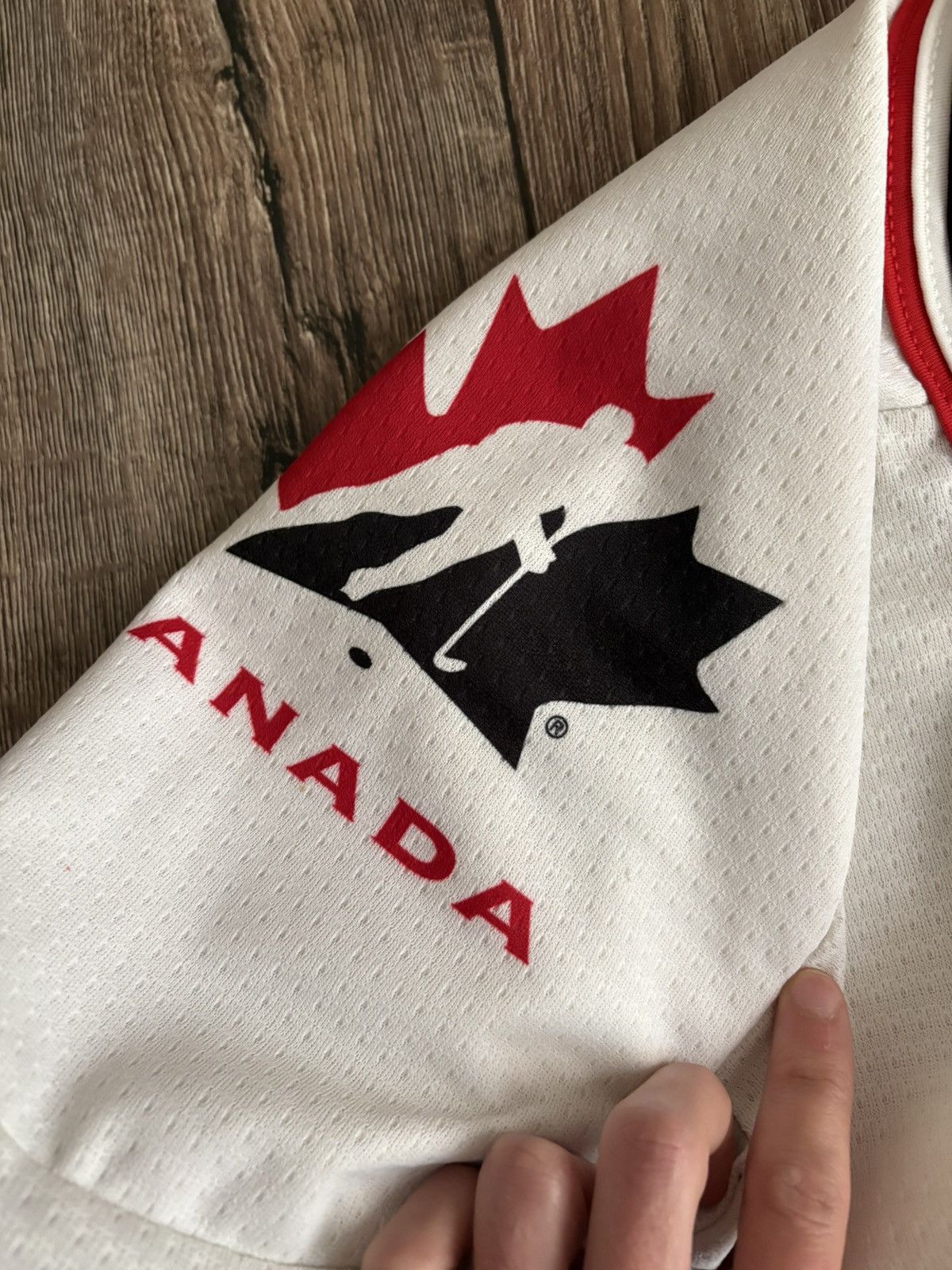 Other Vintage Team Canada Ice Hockey Bauer National Team Jersey Size US L / EU 52-54 / 3 - 9 Thumbnail