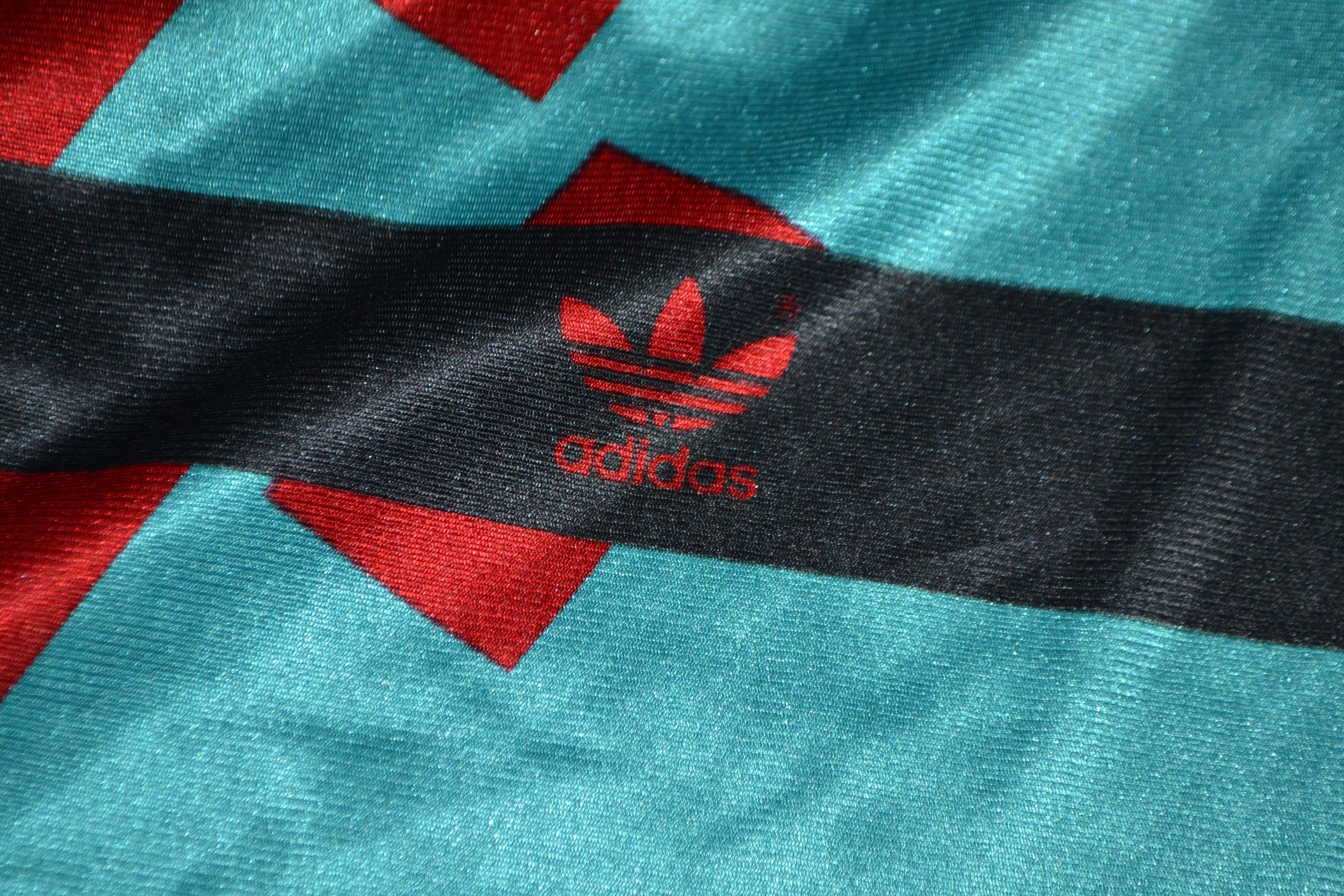 Adidas Vintage Adidas 80s Template Yugoslavia Jersey Football Shirt Size US M / EU 48-50 / 2 - 5 Thumbnail