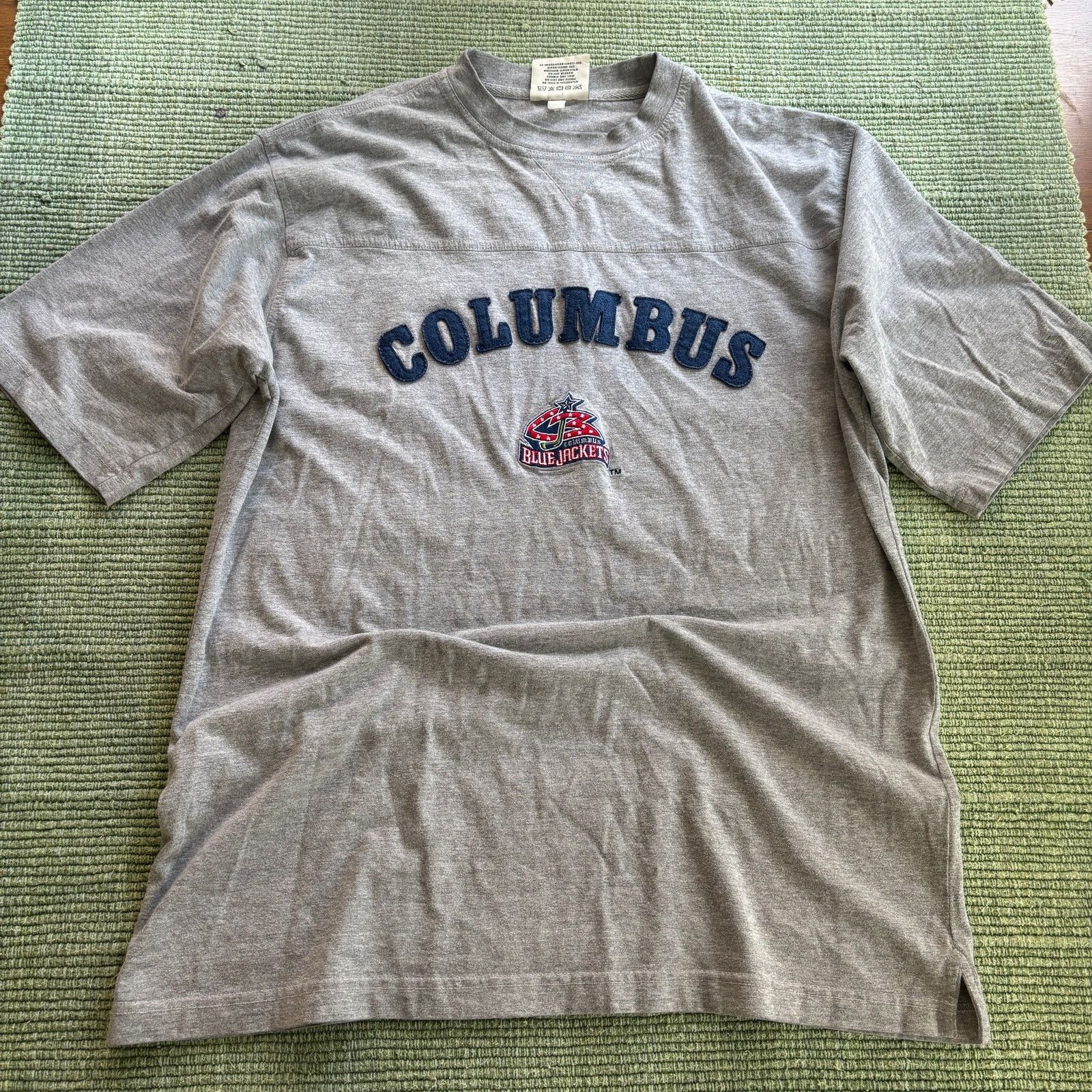 Lee × NHL × Vintage Vintage 1990s Columbus Blue Jackets Thick Cotton Tee Shirt Size US L / EU 52-54 / 3 - 1 Thumbnail