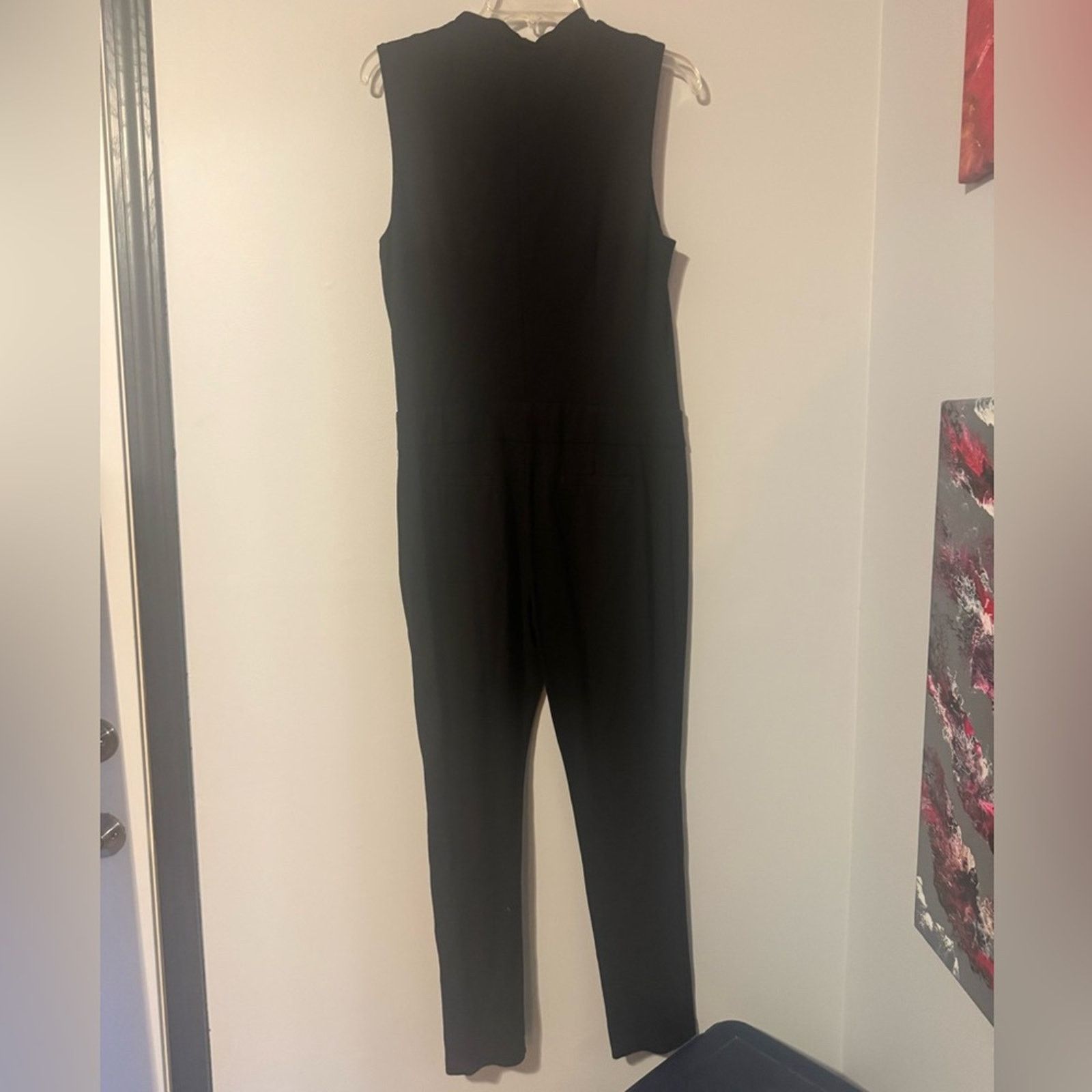 Bebe Bebe Black Sleeveless Zip Front Jumpsuit size large Size 32" / US 10 / IT 46 - 9 Thumbnail