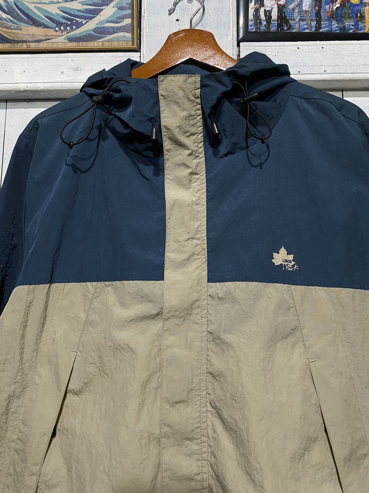 Japanese Brand Logos Outdoor Windbreaker Jacket Size US L / EU 52-54 / 3 - 3 Thumbnail