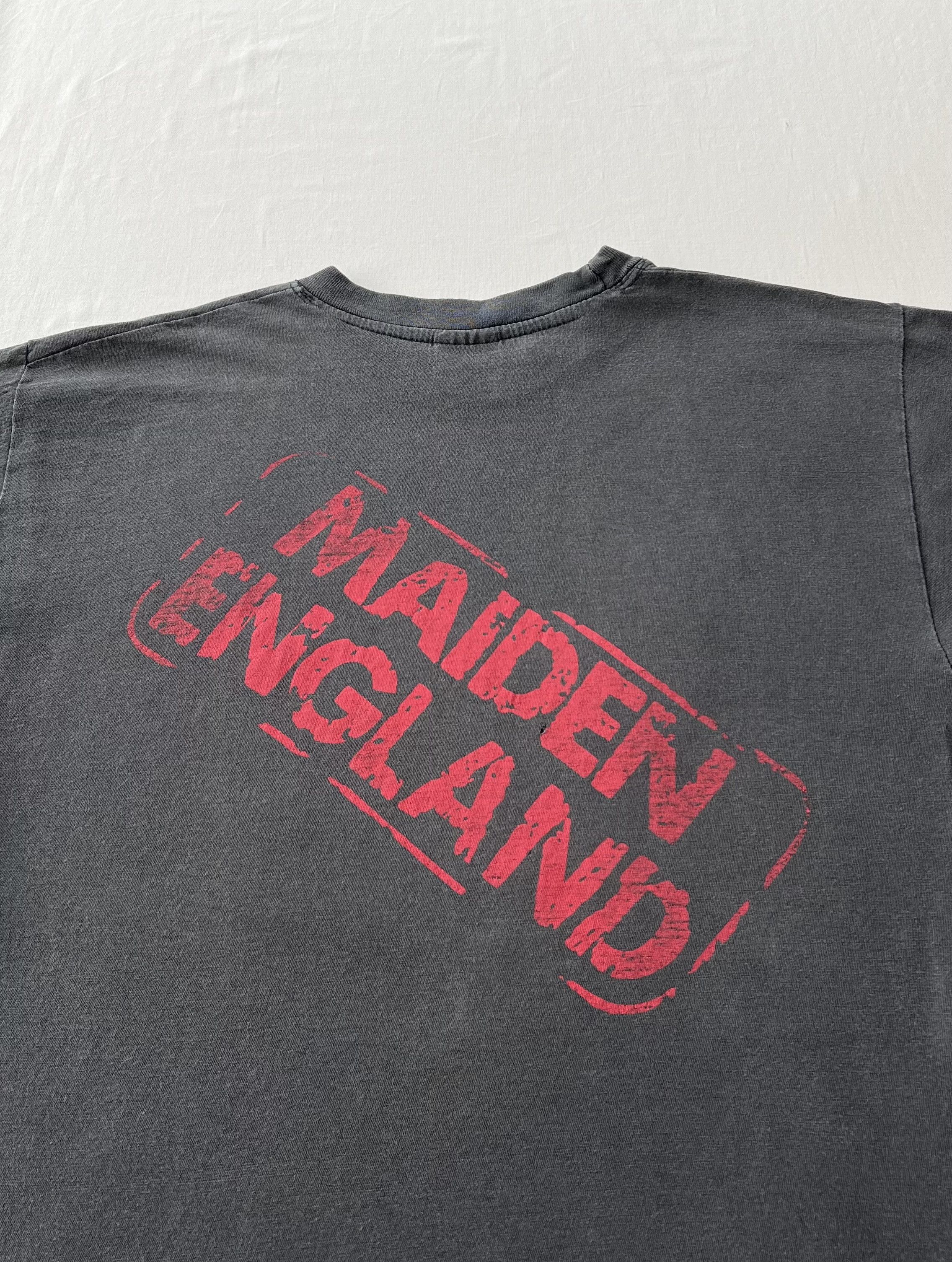 Band Tees Vintage 90s Iron Maiden England Faded Black T-shirt Size US M / EU 48-50 / 2 - 14 Thumbnail