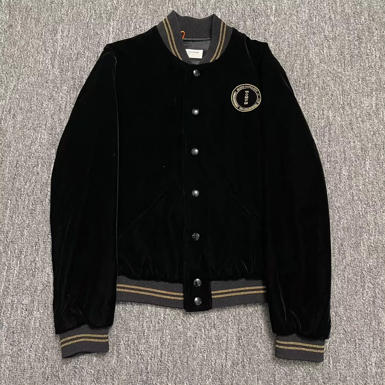 Saint Laurent Paris Saint Laurent Paris Velvet jacket Size US S / EU 44-46 / 1 - 1 Thumbnail