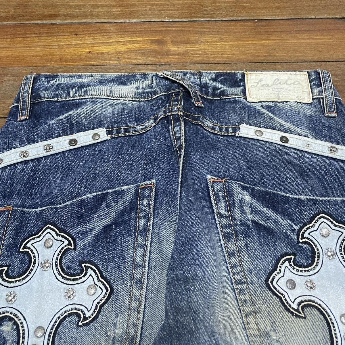 Le Grande Bleu (L.G.B.) Very Rare Vintage Japanese Brand Lolita Jeans 1990s Size US 30 / EU 46 - 4 Thumbnail