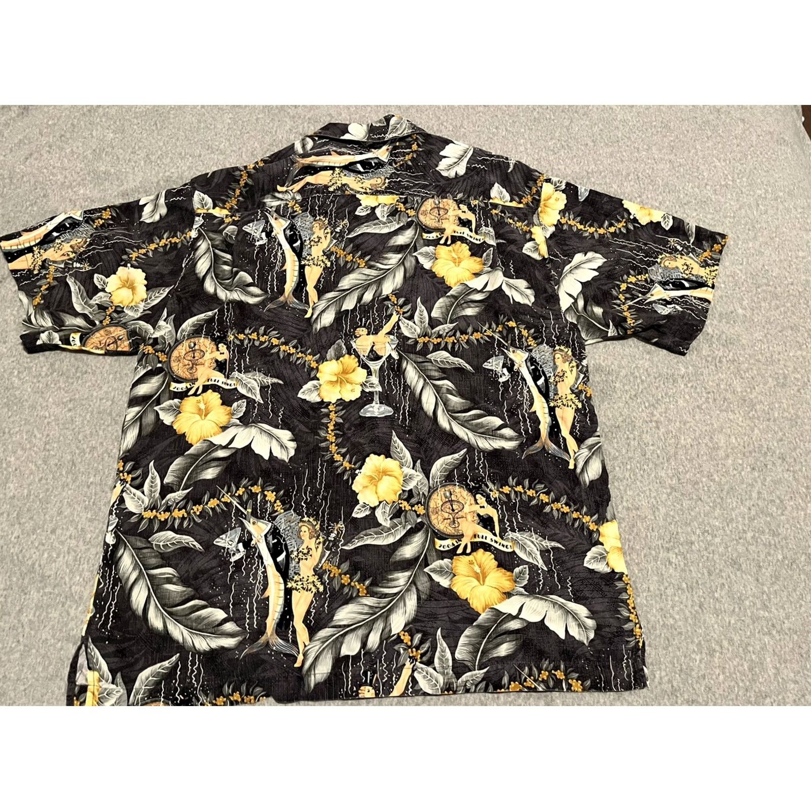 Tommy Bahama Tommy Bahama Hawaiian Silk Shirt Mens Medium Multicolor 2004 Full Swing Martini New Year Button-Up Short Sleeve Collared Casual 100% Silk Size US M / EU 48-50 / 2 - 5 Thumbnail