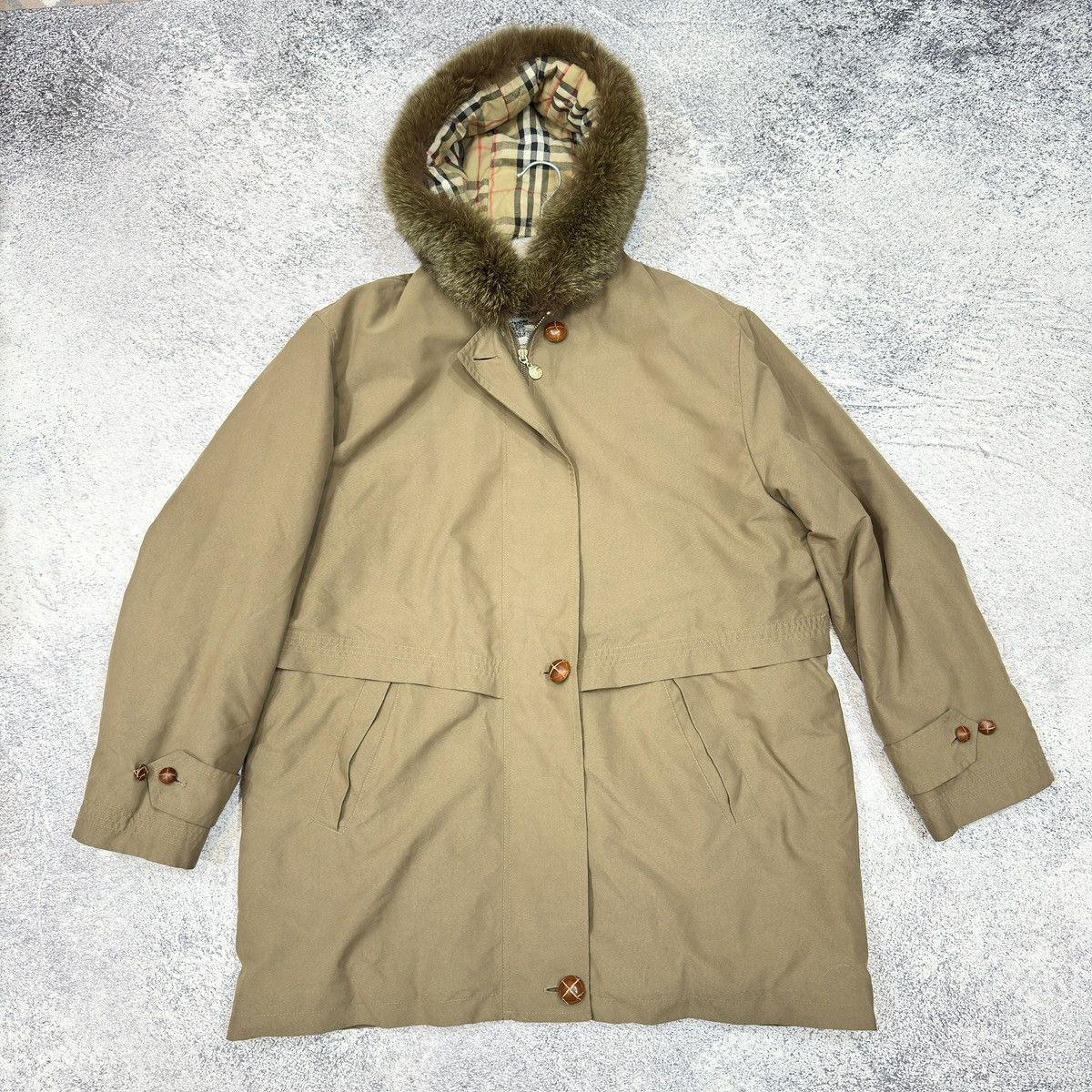Burberry × Designer × Vintage Vintage Burberrys Womens Parka Natural Fur 44size XL Size L / US 10 / IT 46 - 2 Thumbnail