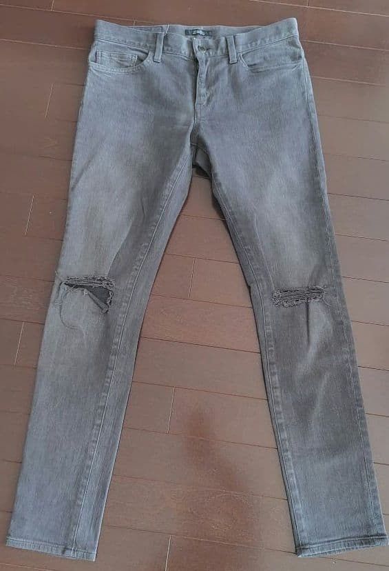 Undercover UNDERCOVER knee damage denim jeans 2 Size US 32 / EU 48 - 1 Thumbnail