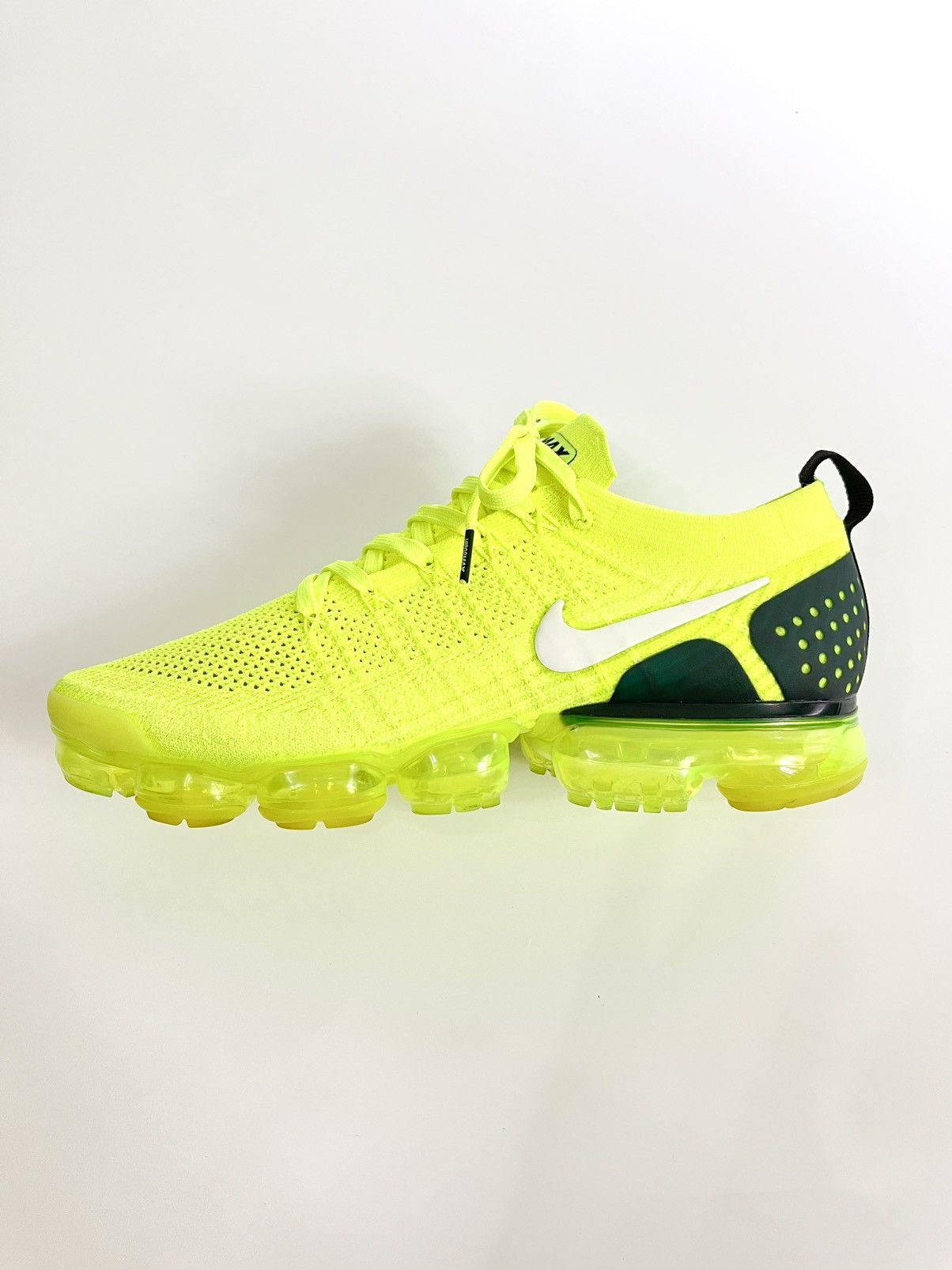 Nike Nike Air VaporMax 2 Flyknit OG “Volt” Size US 11 / EU 44 - 10 Thumbnail
