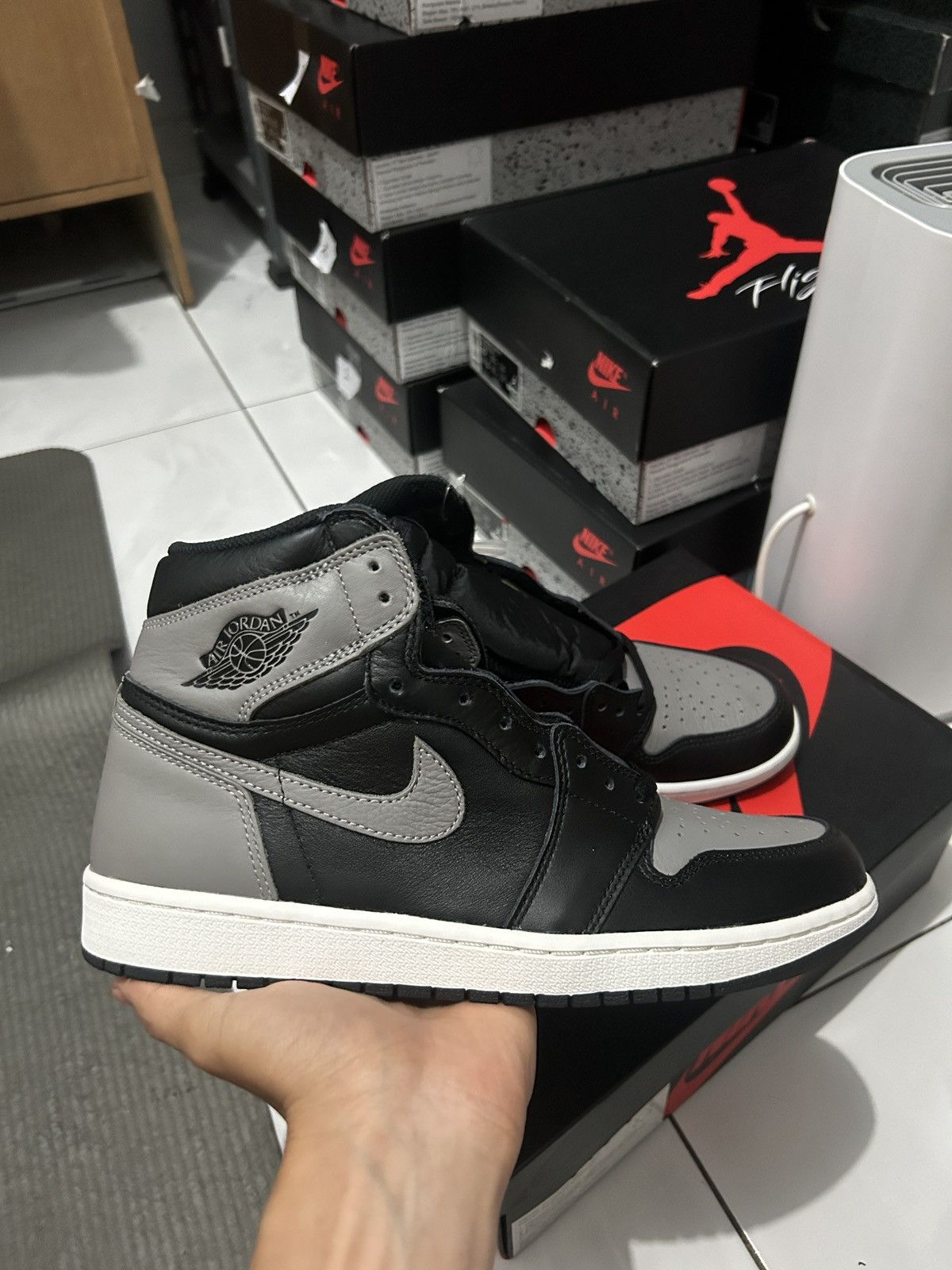 Jordan Brand nike air jordan 1 high shadow 2018 Size US 10 / EU 43 - 10 Thumbnail