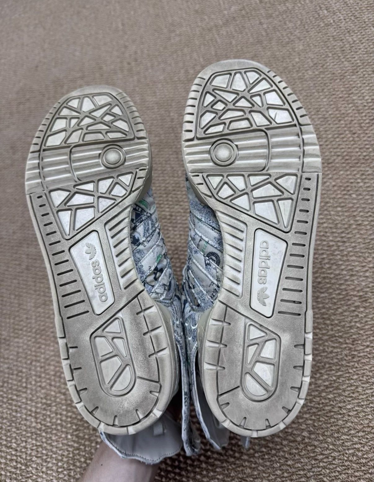 Adidas Adidas Jeremy Scott JS Wings 2.0 Dollar G95773 K37 Size US 9.5 / EU 42-43 - 5 Thumbnail