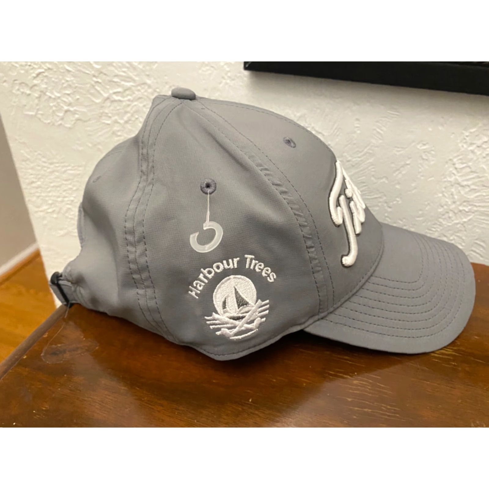 Titleist Titleist FJ Foot Joy Pro V1 Golf Hat Cap - Gray Adjustable Strapback Baseball Cap, Unisex Adults, Lightweight Sports Logo Shirt? Size ONE SIZE - 2 Thumbnail
