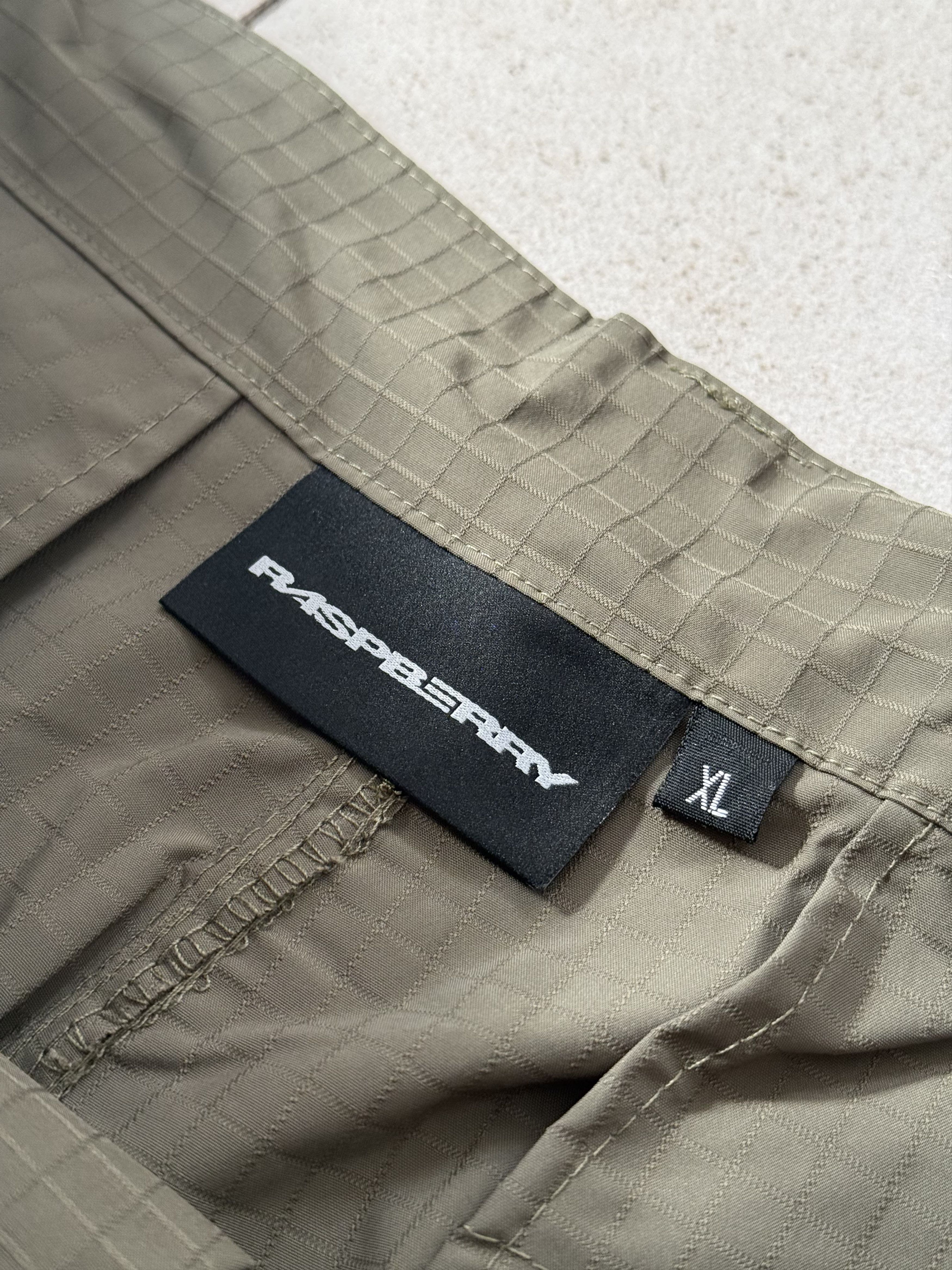 The GV Gallery The GV Gallery TANKER CARGOS - XL Size US 36 / EU 52 - 4 Thumbnail