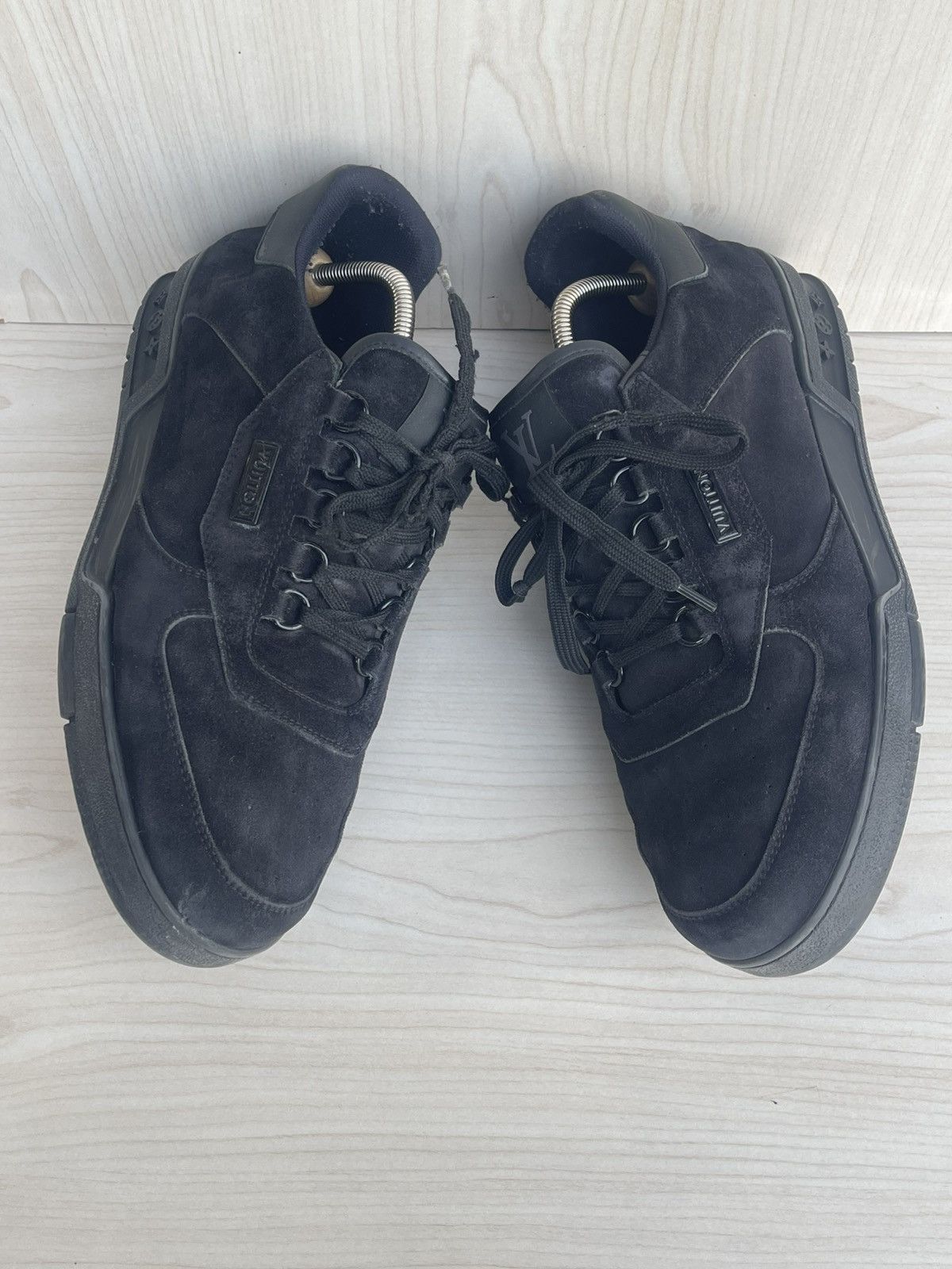 Louis Vuitton Low louis vuitton black trainer Size US 10.5 / EU 43-44 - 4 Thumbnail