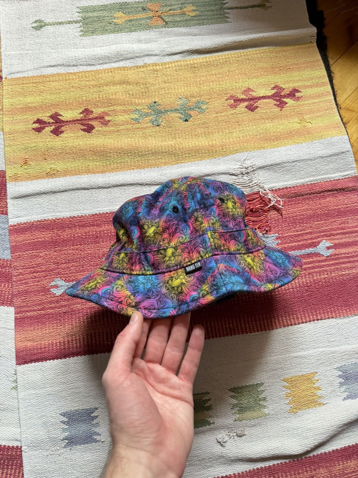 Hang Ten Hang Ten y2k Multicolor Japanese Bucket Hat Size ONE SIZE - 1 Thumbnail