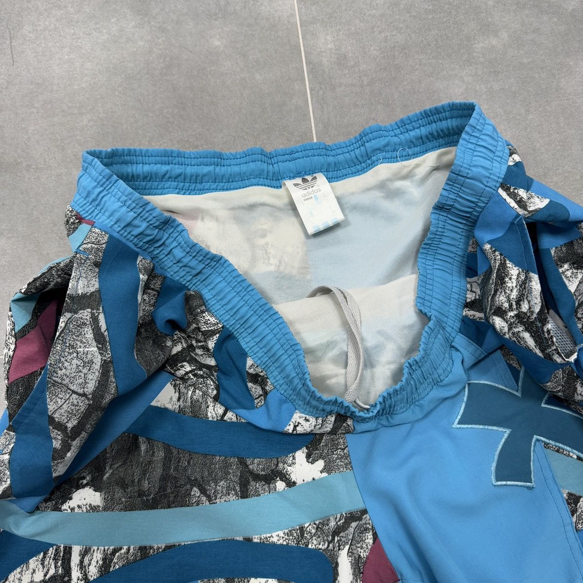 Adidas × Vintage Vintage Adidas Shorts Size M Size US 32 / EU 48 - 8 Thumbnail