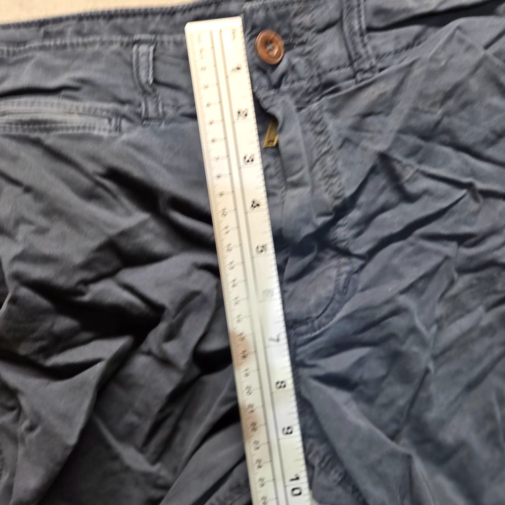 American Eagle Outfitters American Eagle Outfitters Chino Shorts Solid Blue Next Level Flex Longer Length Men's 26 Blue Regular Pockets Logo 90s? Size US 26 / EU 42 - 7 Thumbnail