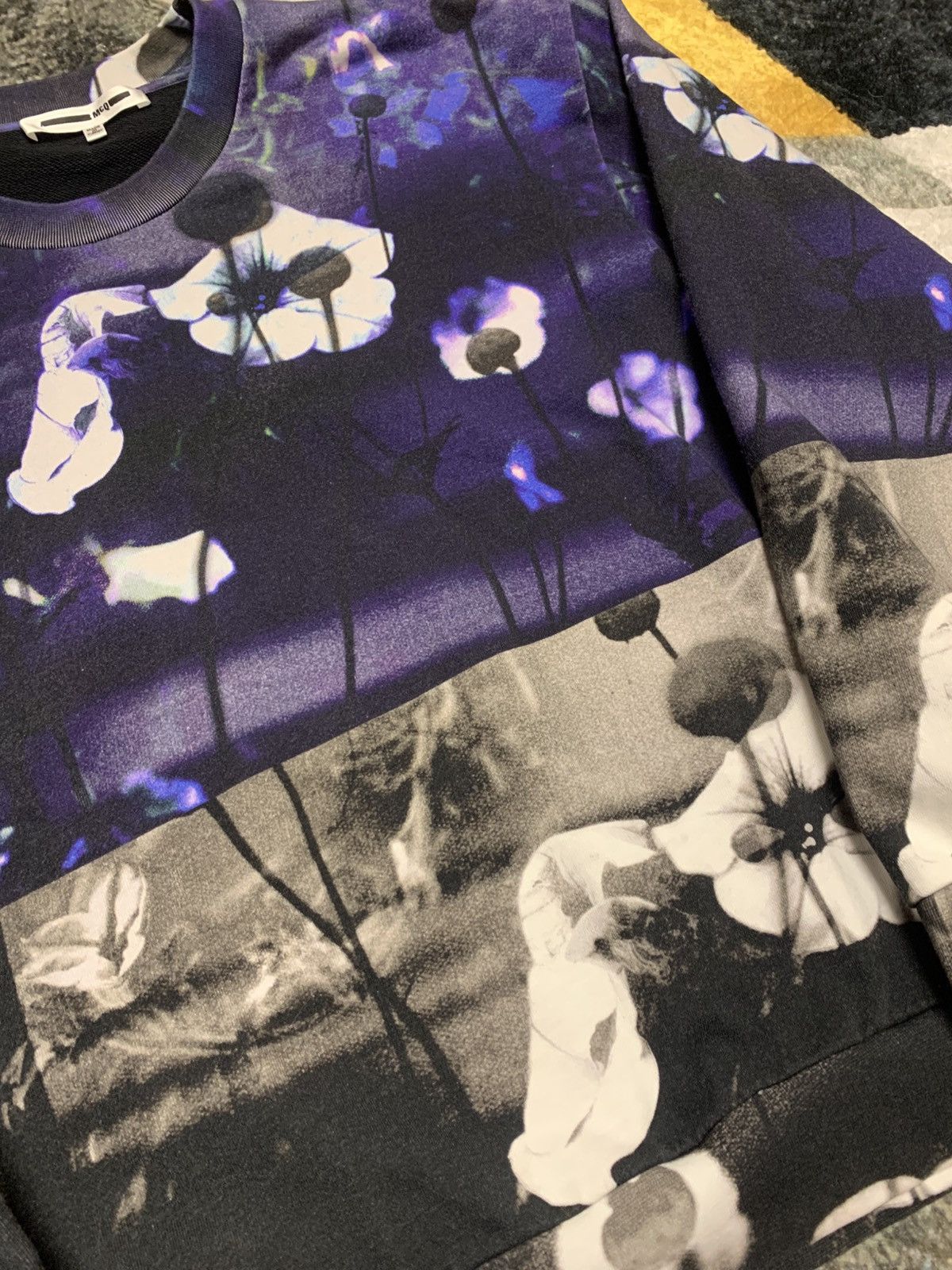 Alexander McQueen Alexander McQueen Flowers Sweater Size ONE SIZE - 2 Thumbnail