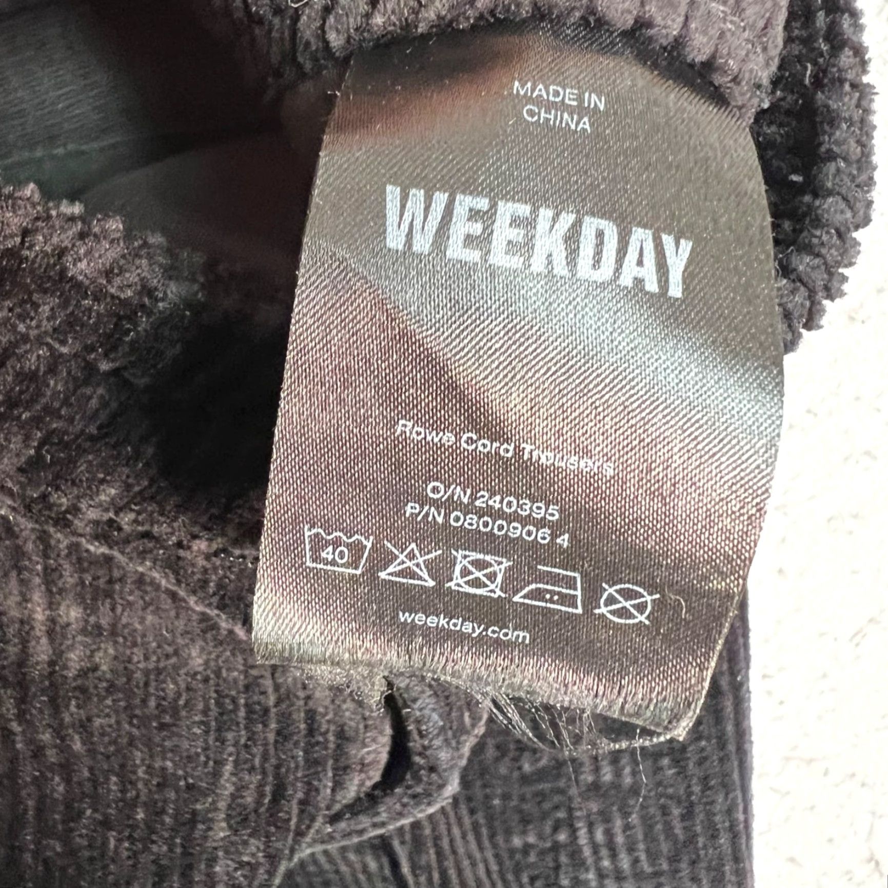 Weekday Weekday Pants Corduroy Trousers Mens Size 42 Black Straight Leg 29 Inseam Casual Chino Modern Fit Mens Size US 42 / EU 58 - 4 Thumbnail