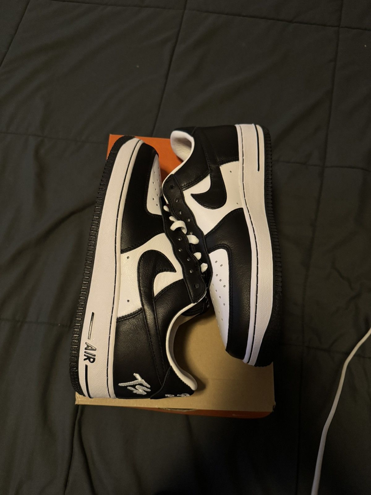 Nike Air Force One Low x Terror Squad “Blackout” Size US 7.5 / EU 40-41 - 8 Thumbnail