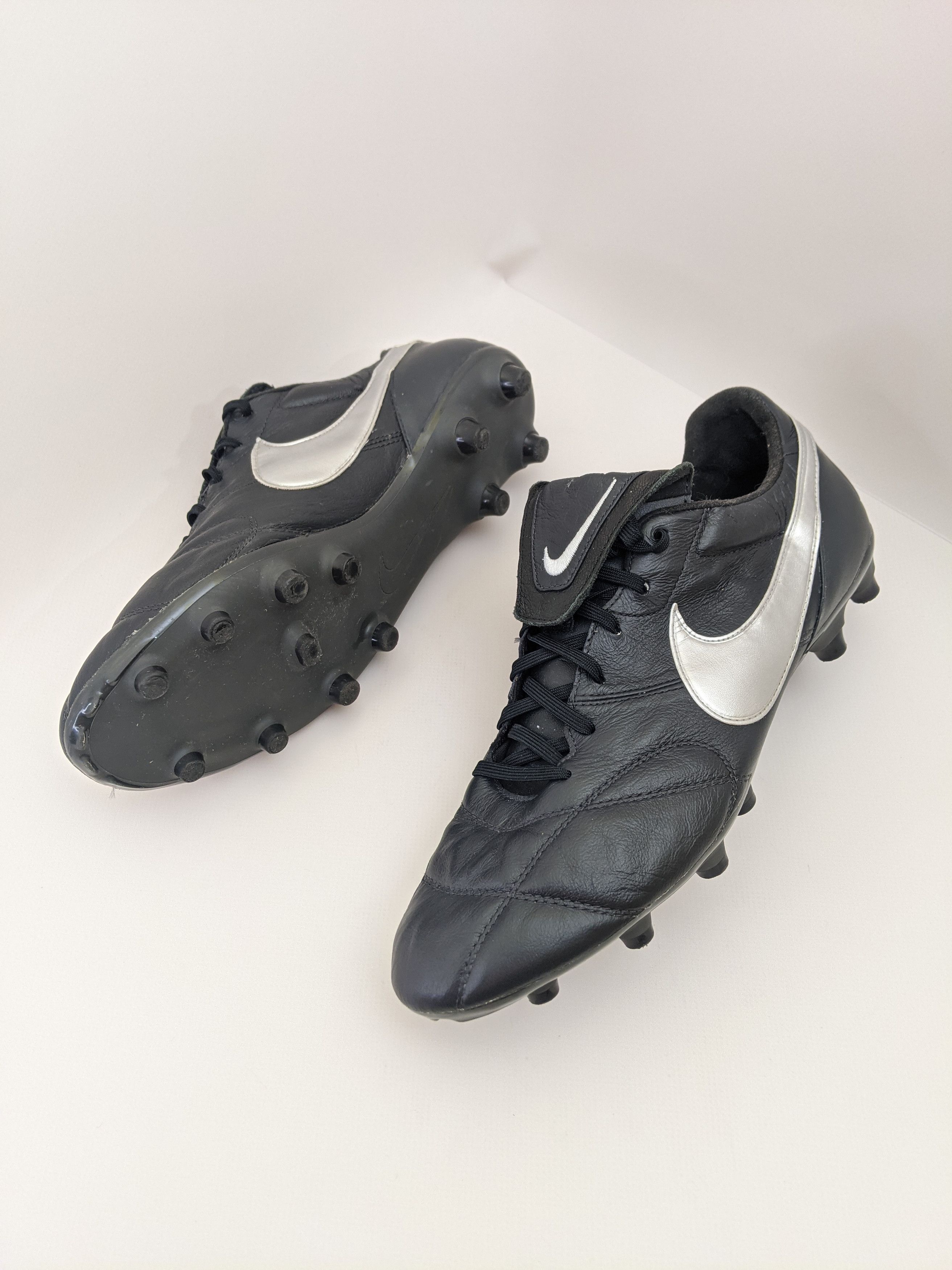Football Shoe Nike Tempo Premier NikePremier Firm-Ground Low-Top
