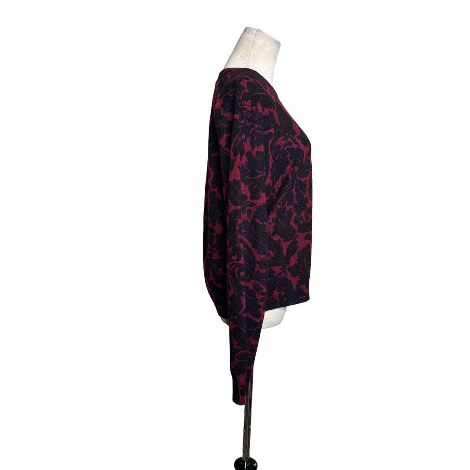 Jones New York Jones New York floral long sleeves sweater size Large Size L / US 10 / IT 46 - 4 Thumbnail