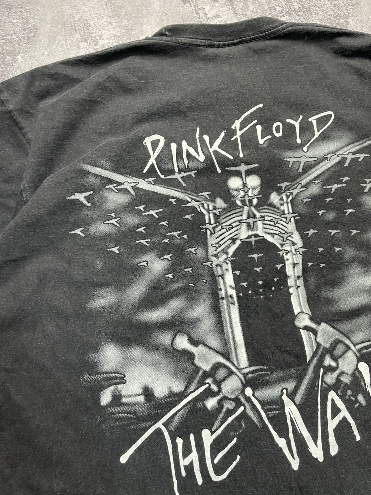 Pink Floyd OG Archive Vtg Y2K Pink Floyd The Wall Tee Shirt XL Size US XL / EU 56 / 4 - 7 Thumbnail