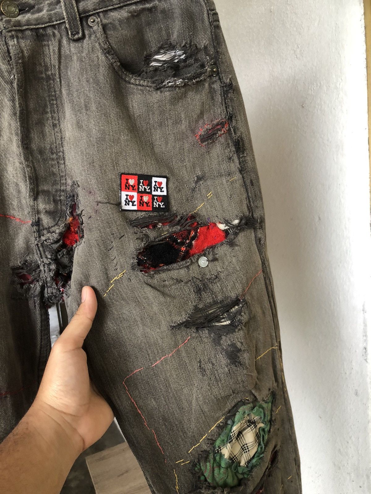 Levi's Rare❗️Vintage 90s Levis 501 Distressed Multi Patches Jeans Size US 32 / EU 48 - 5 Thumbnail
