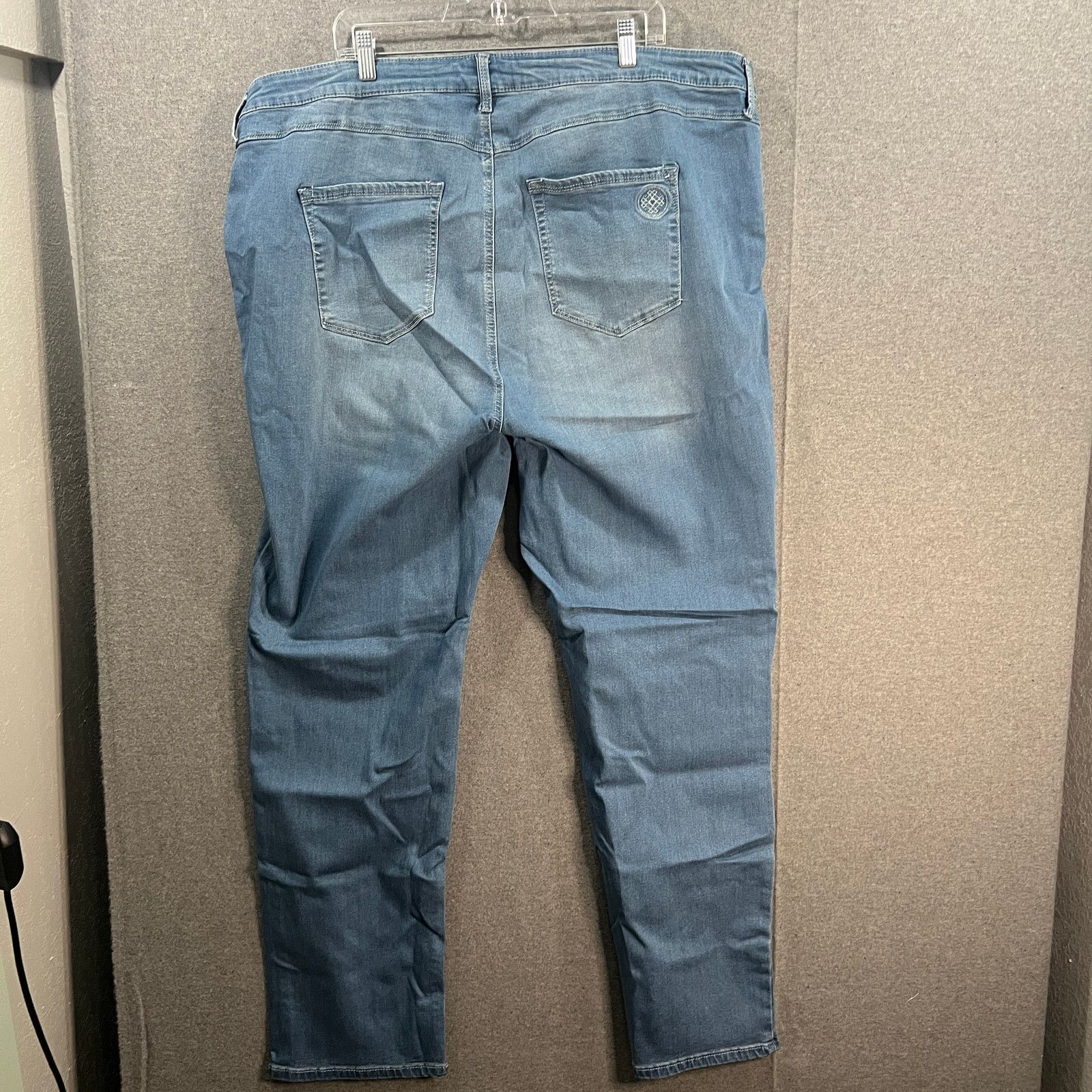 Other Laurie Felt Silky Denim The Easy Skinny Jeans - Indigo Light Size 42" / US 20 - 2 Thumbnail