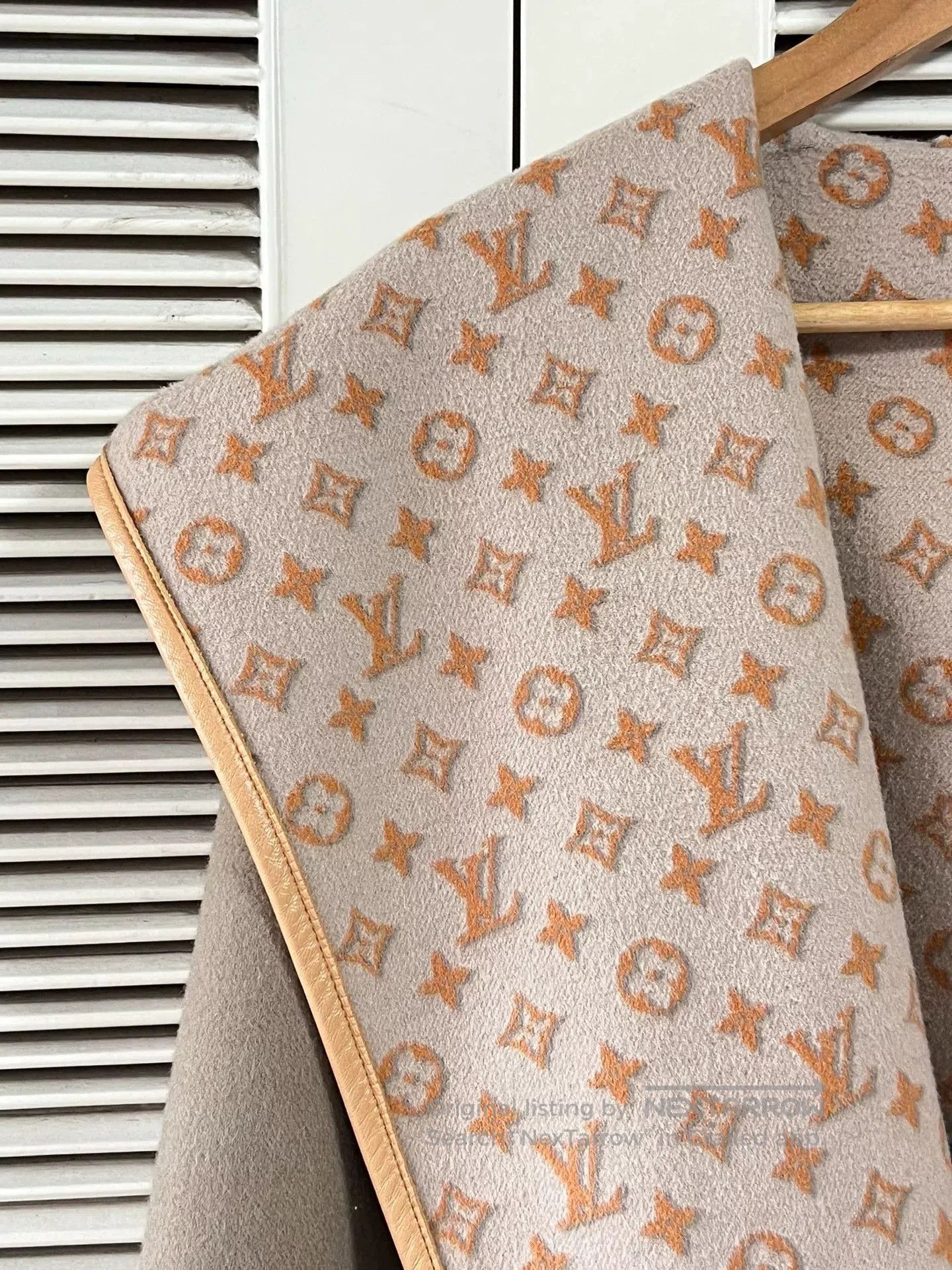 Louis Vuitton Louis Vuitton Monogram Robe Coat. Size XS / US 0-2 / IT 36-38 - 4 Thumbnail
