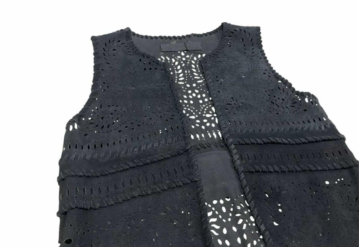 14th Addiction × Japanese Brand × Yasuyuki Ishii 🔥Rare Archived G.O.A Cowhide Leather Frayed Vest Perforated Size US M / EU 48-50 / 2 - 5 Thumbnail