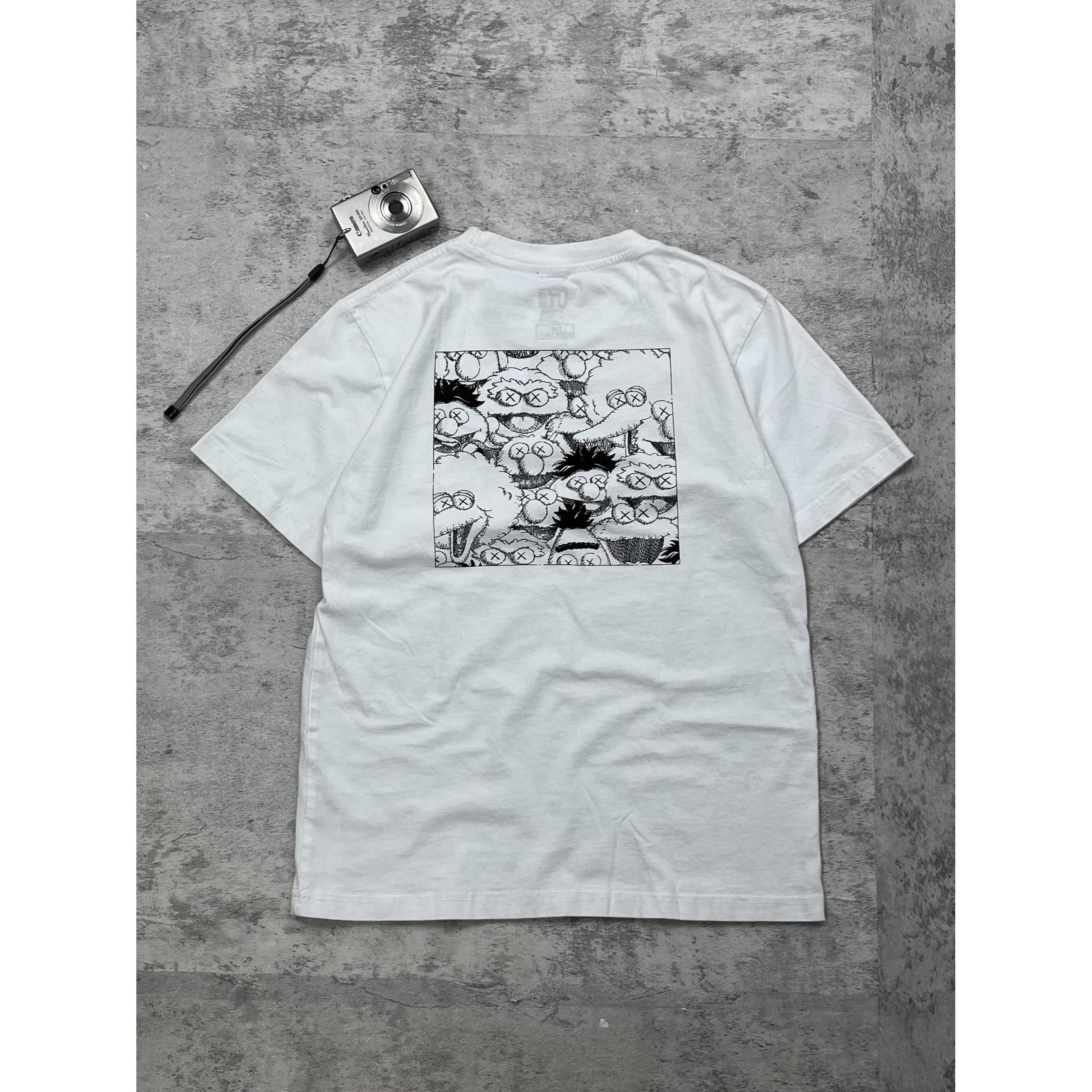 Other Uni Qlo Sesame Graphic T Size US M / EU 48-50 / 2 - 2 Thumbnail