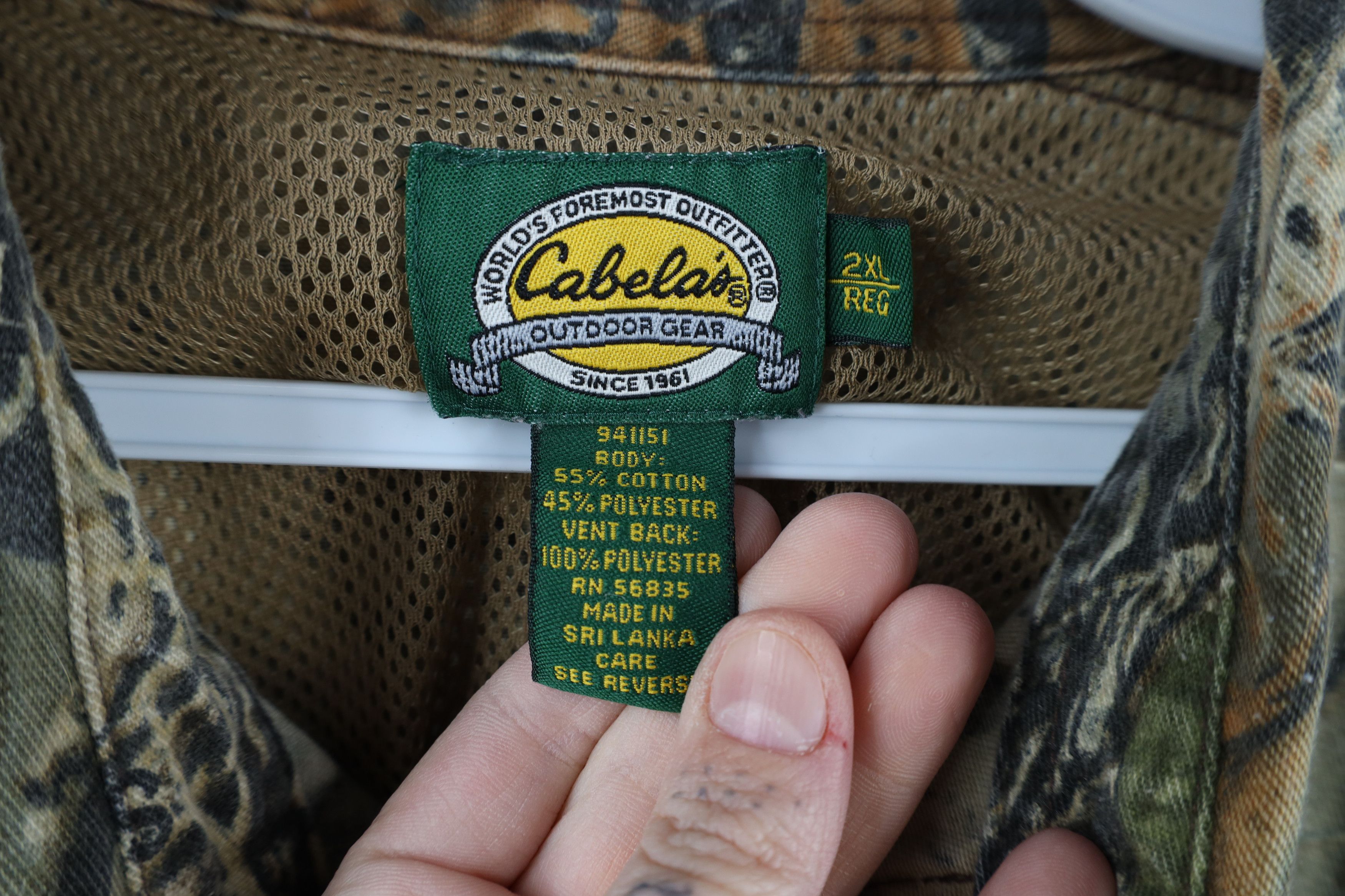 Cabelas × Vintage Vintage Cabelas Seclusion Camouflage Shooting Button Shirt Size US XXL / EU 58 / 5 - 8 Thumbnail