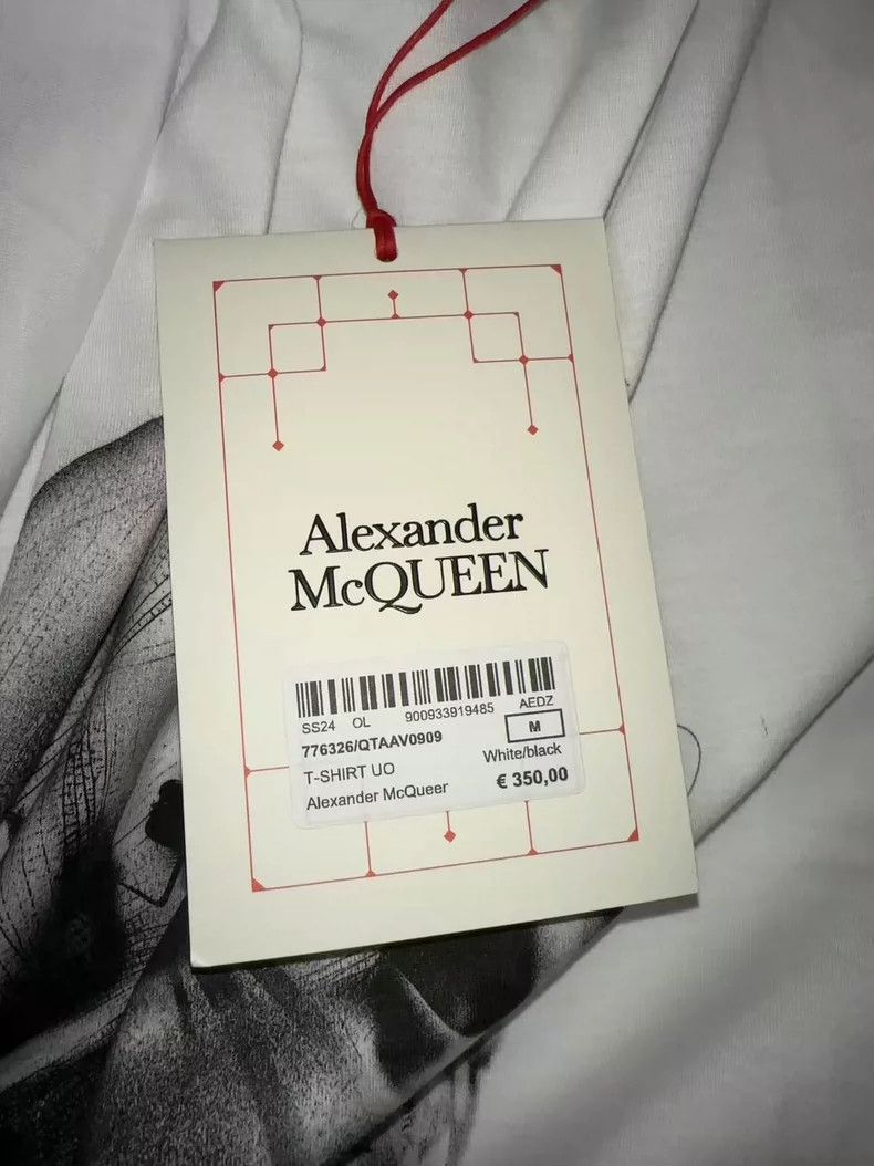 Alexander McQueen Alexander McQUEEN Loose short - sleeved T - shirt for men w Size US M / EU 48-50 / 2 - 1 Thumbnail
