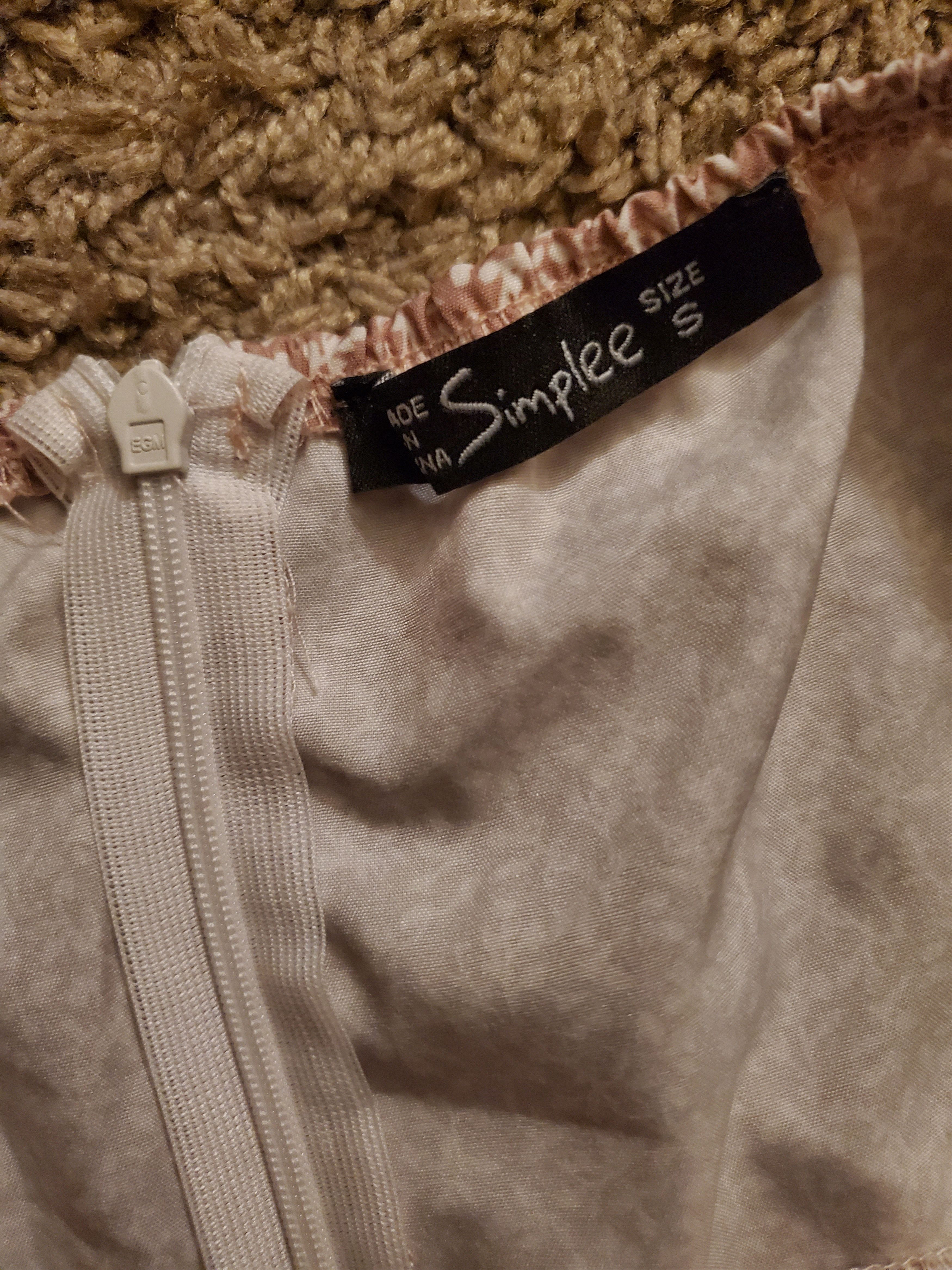 Other Simplee lightweight tan mini dress w/ white floral design Size S / US 4 / IT 40 - 4 Thumbnail