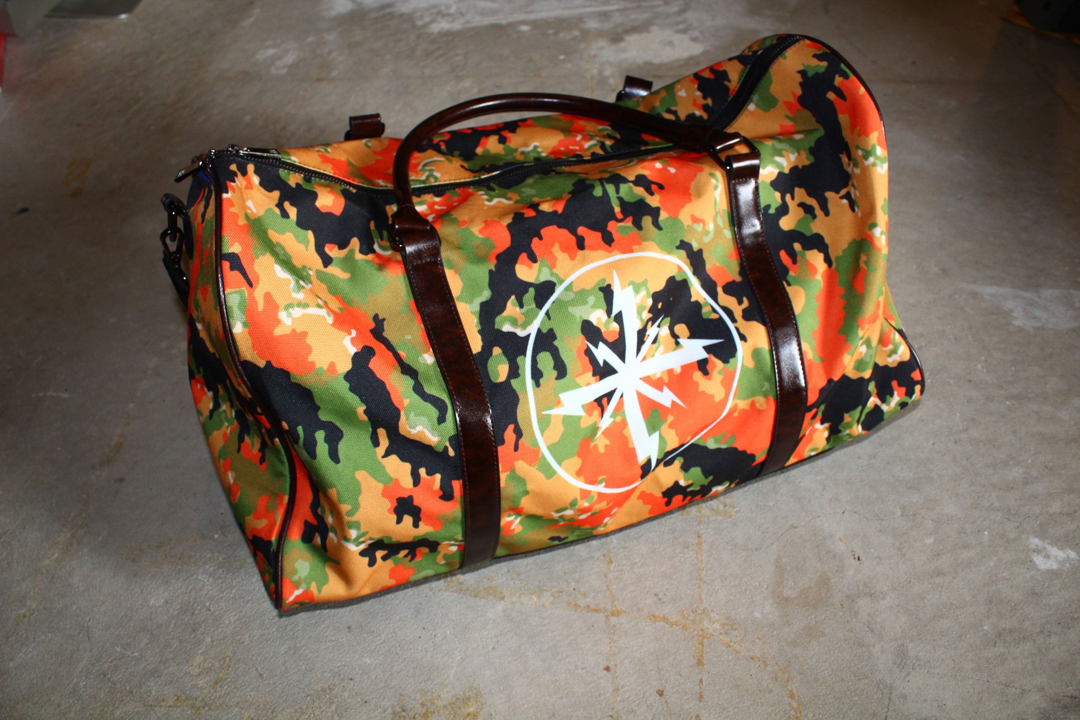 Japanese Brand × Vintage War Party Duffle Bag Size ONE SIZE - 3 Thumbnail